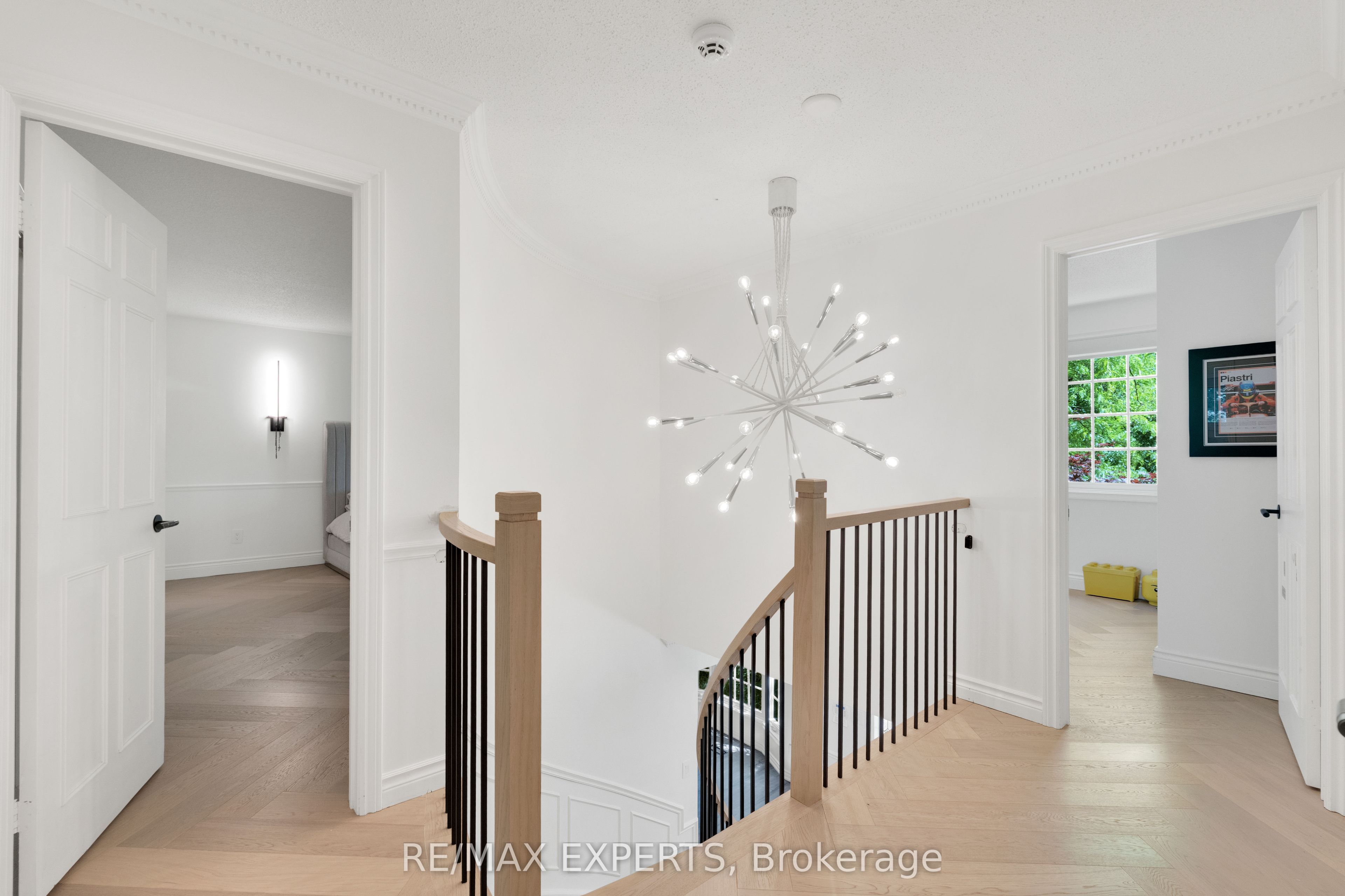 160 Burton Grove Property Photo 16