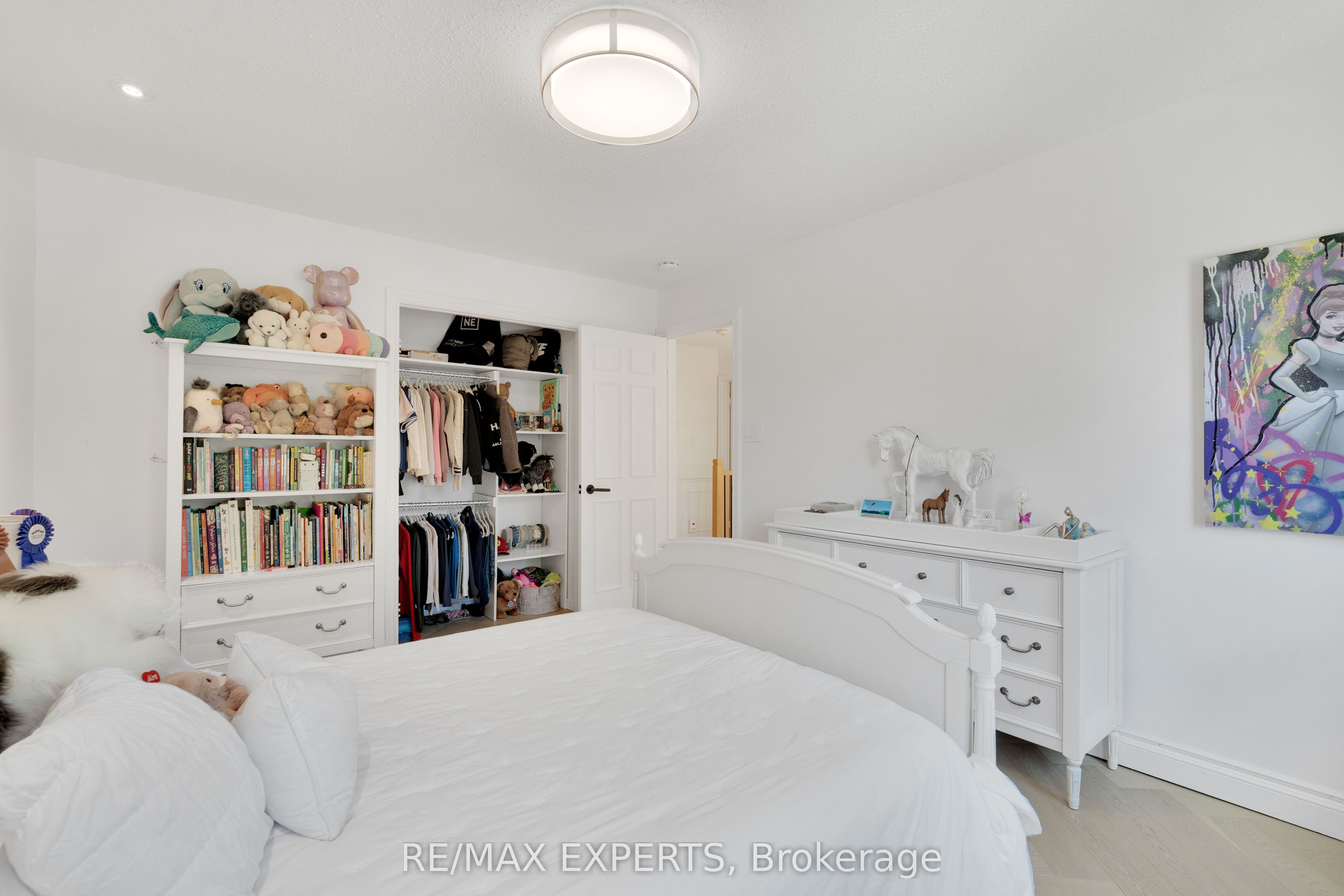 160 Burton Grove Property Photo 23