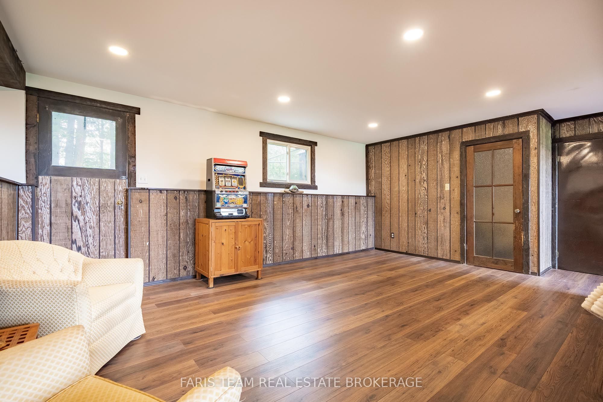 3114 Innisfil Beach Road Property Photo 26