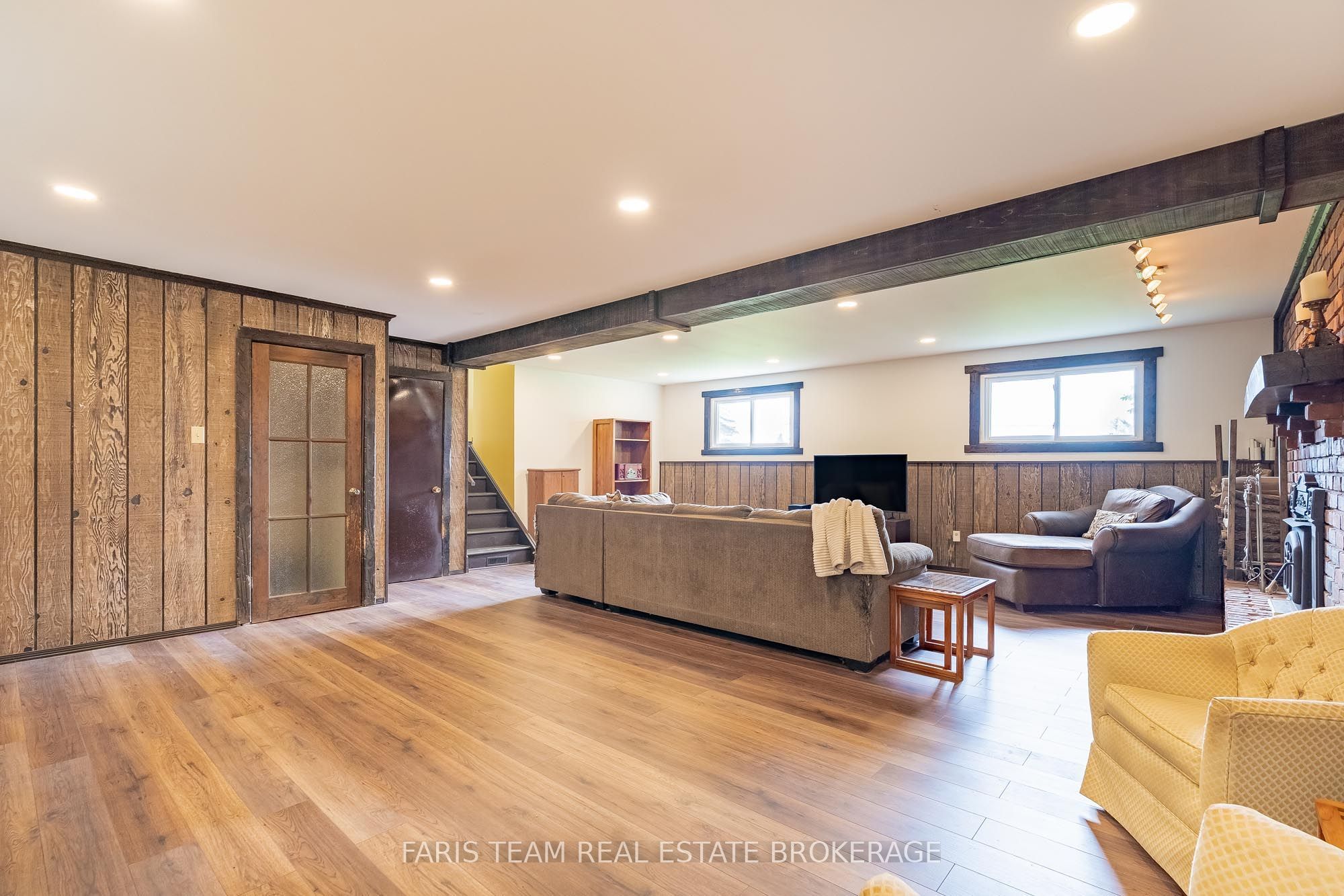 3114 Innisfil Beach Road Property Photo 27
