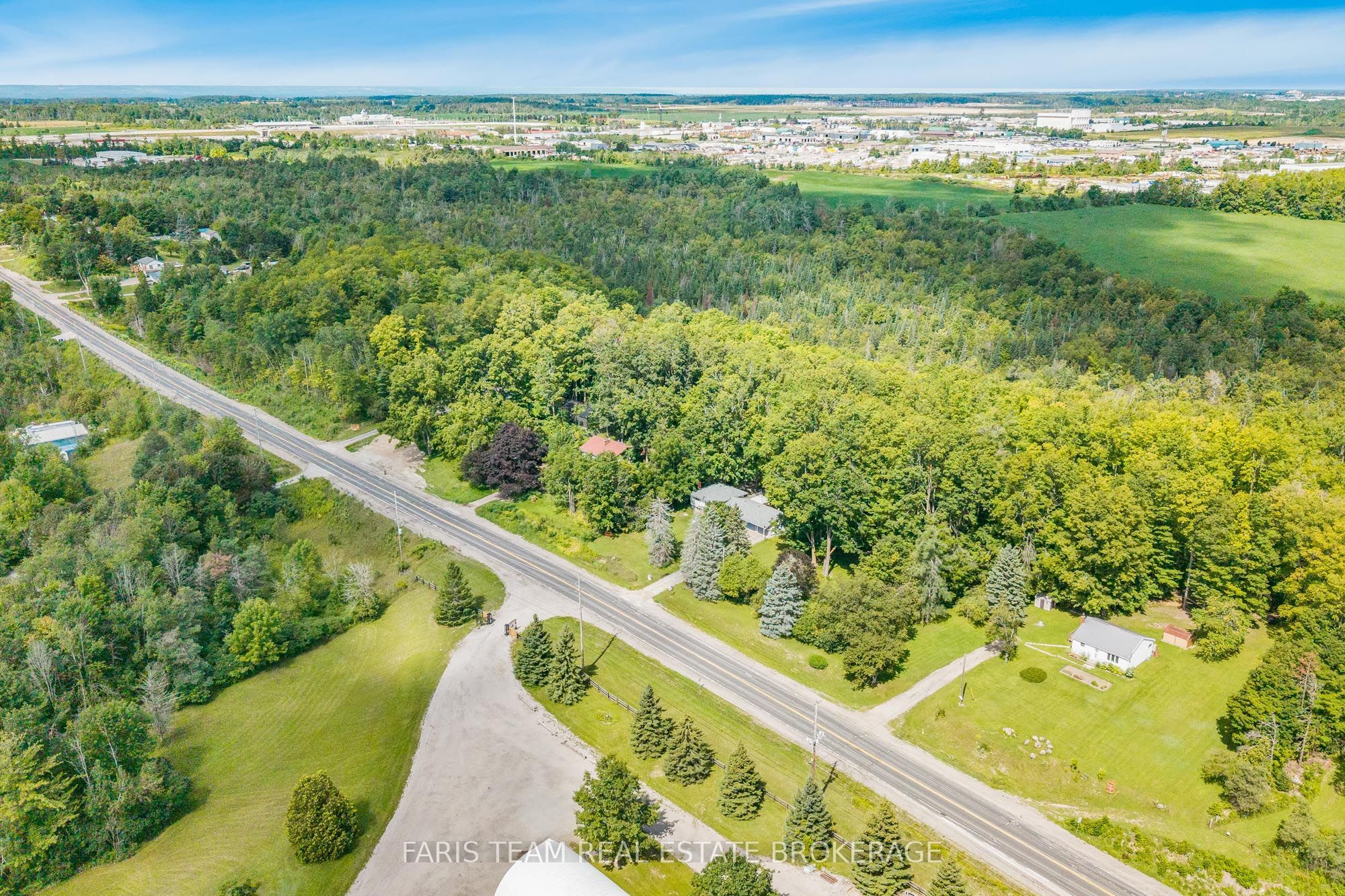 3114 Innisfil Beach Road Property Photo 36