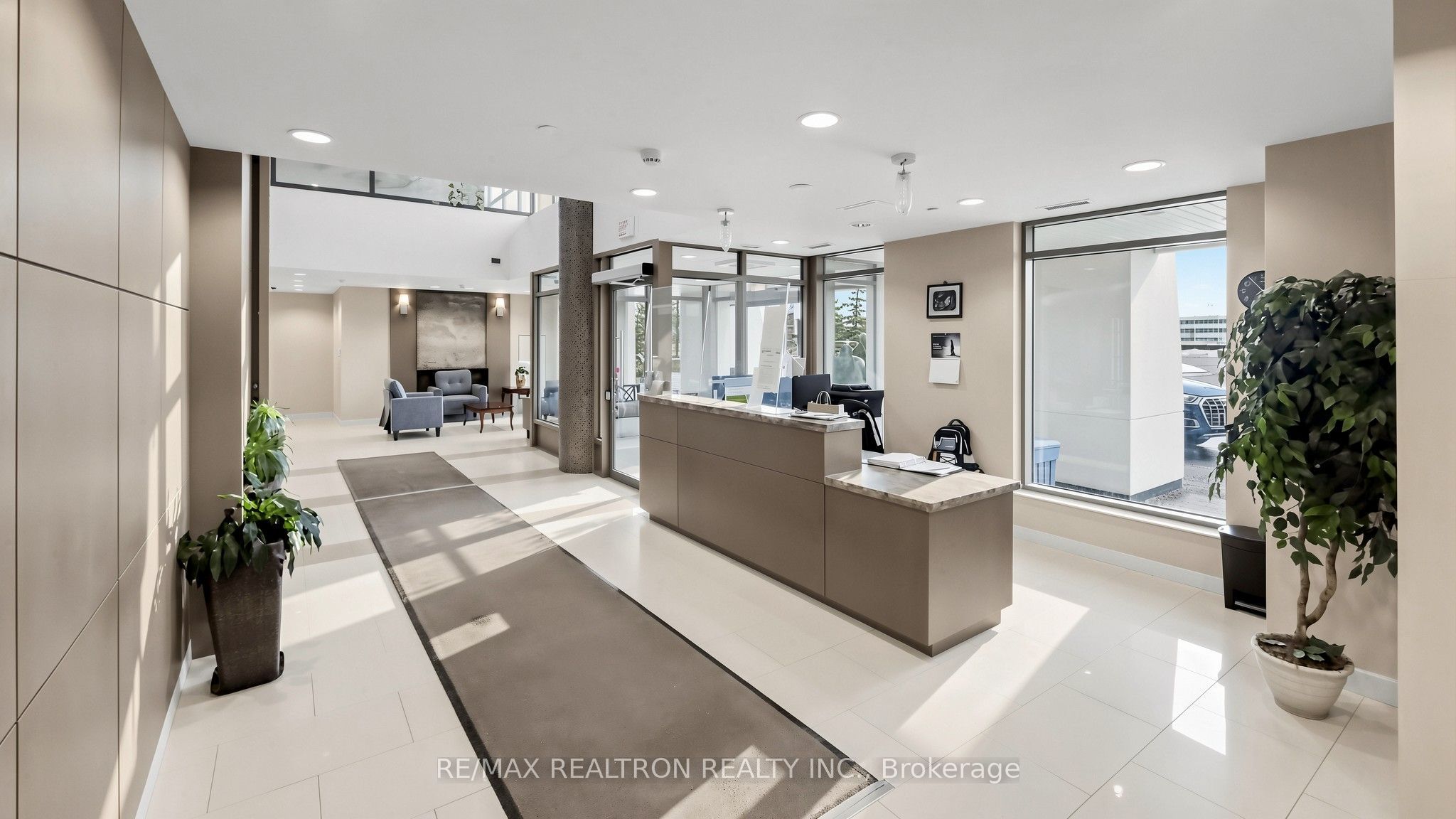 75 Norman Bethune Avenue 108 Property Photo 2