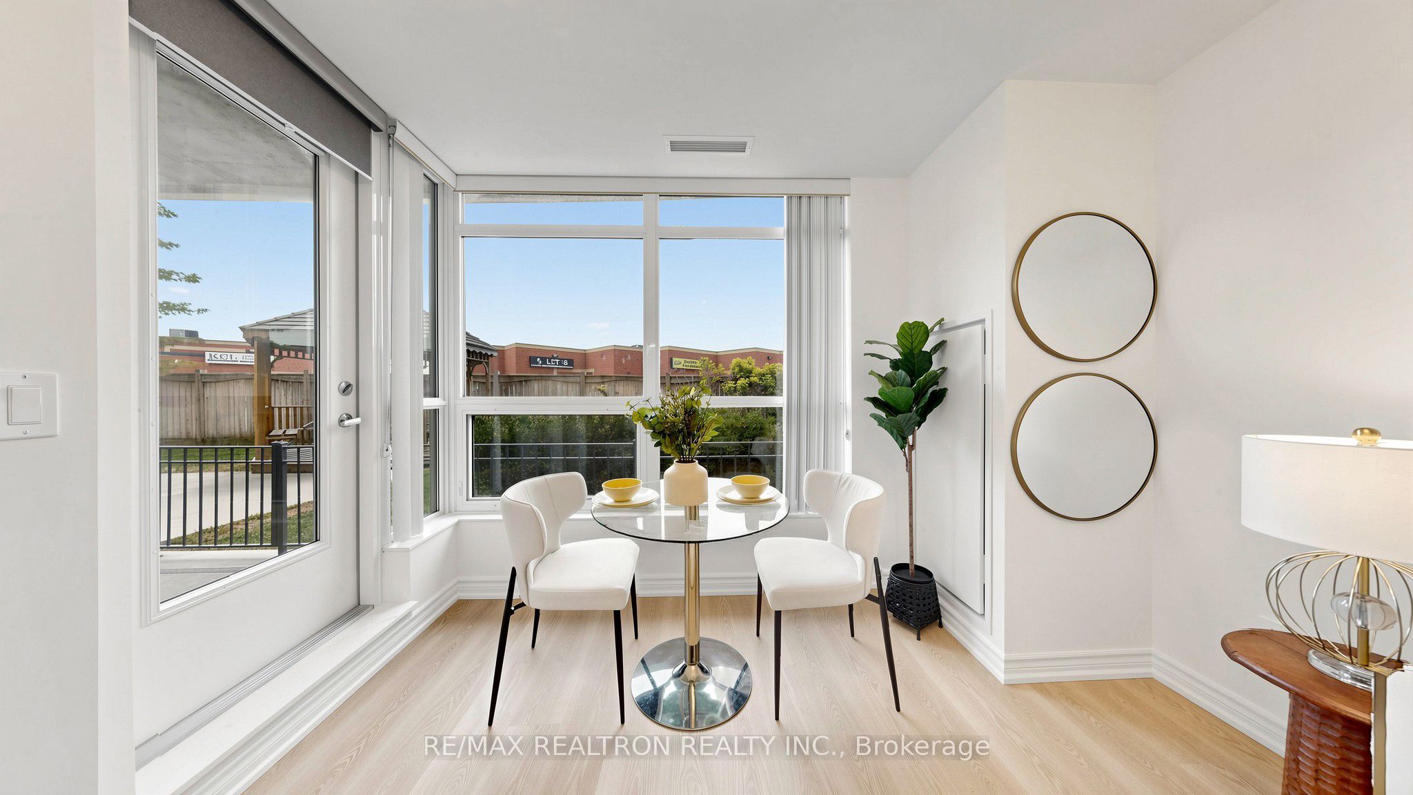 75 Norman Bethune Avenue 108 Property Photo 10