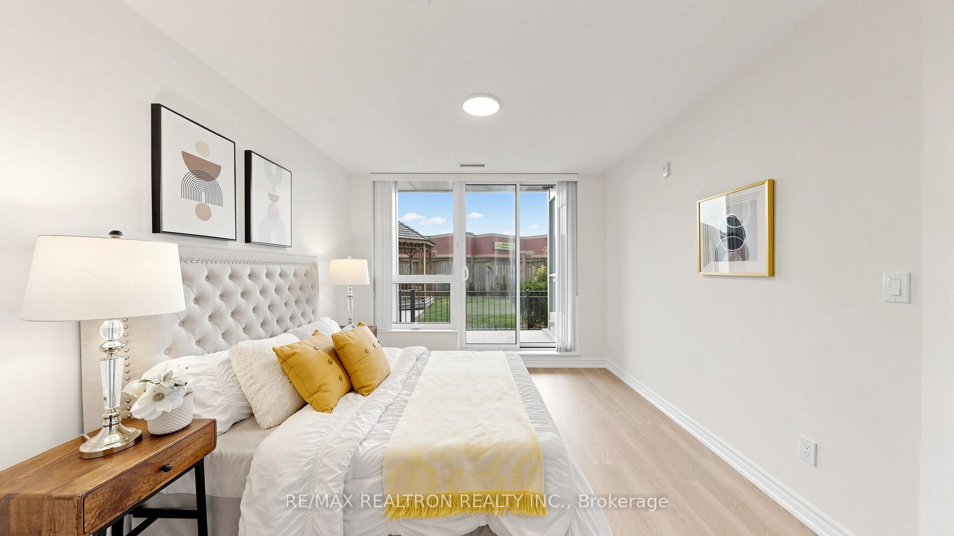 75 Norman Bethune Avenue 108 Property Photo 14