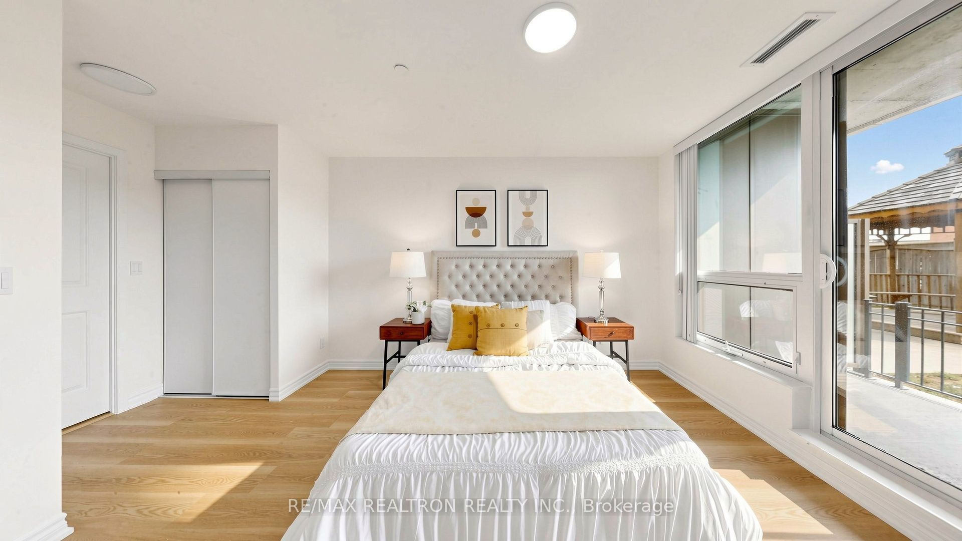 75 Norman Bethune Avenue 108 Property Photo 15