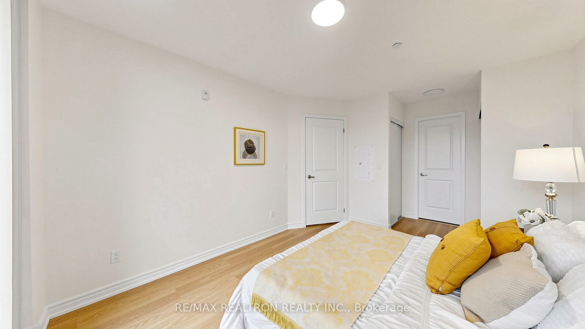 75 Norman Bethune Avenue 108 Property Photo 16