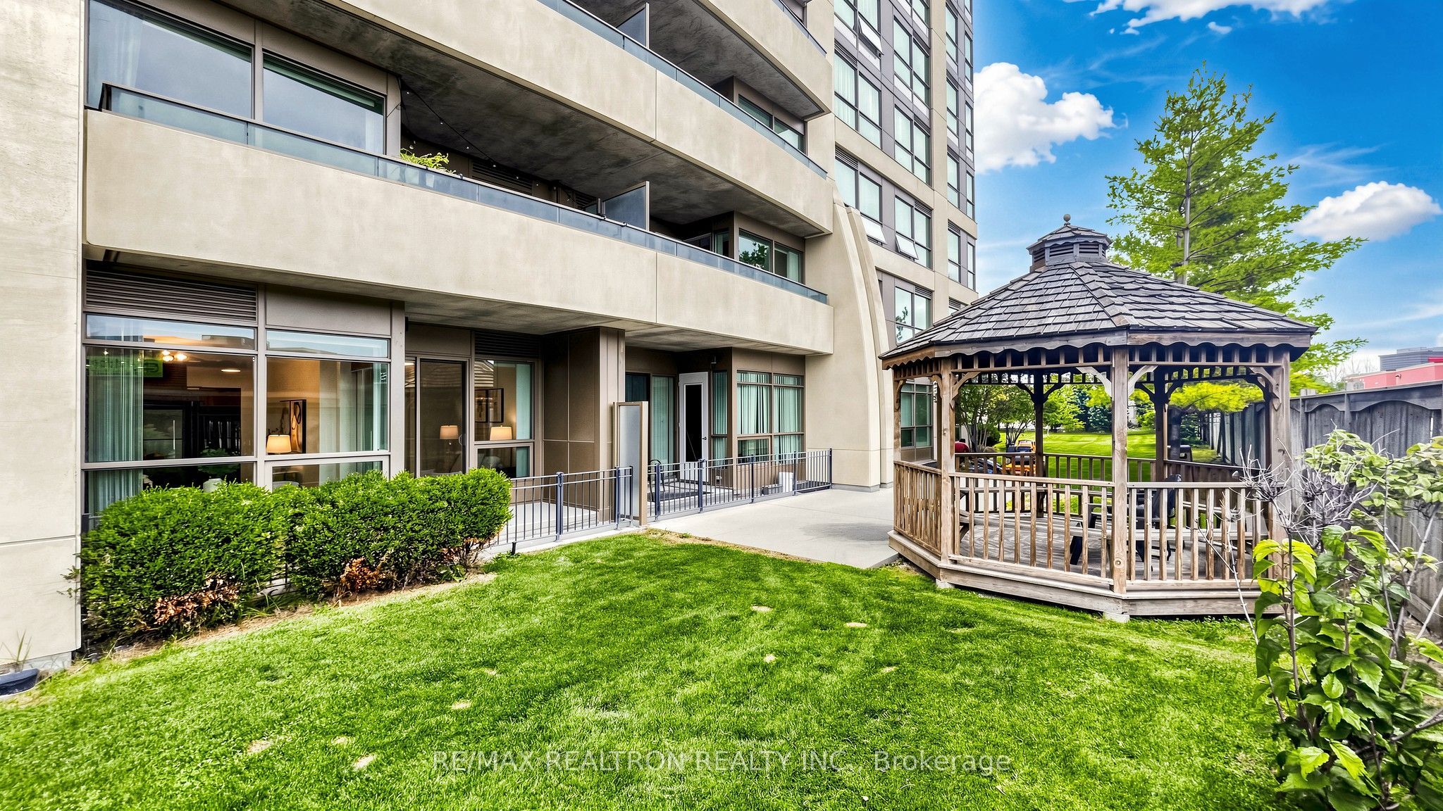 75 Norman Bethune Avenue 108 Property Photo 21