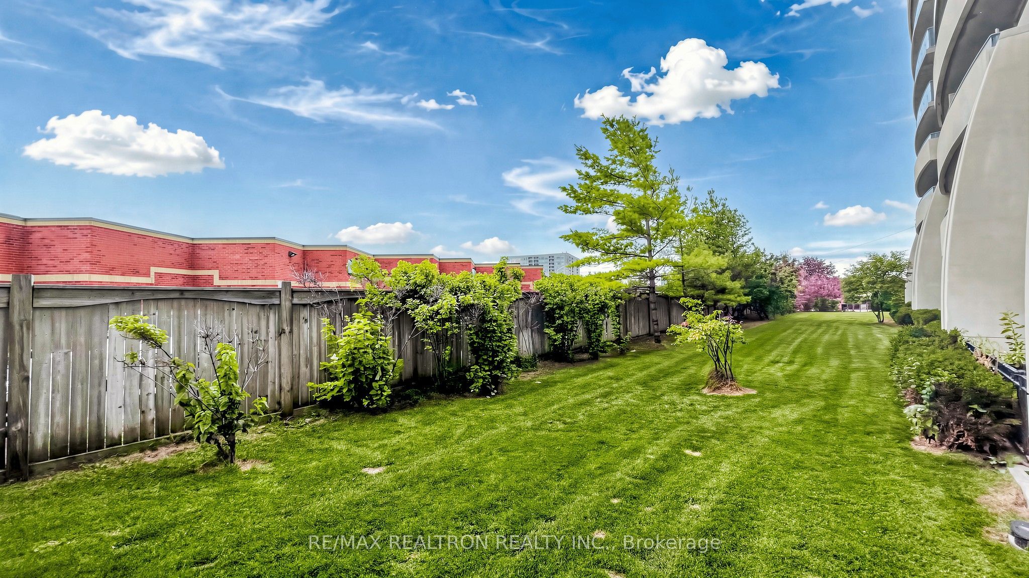 75 Norman Bethune Avenue 108 Property Photo 22
