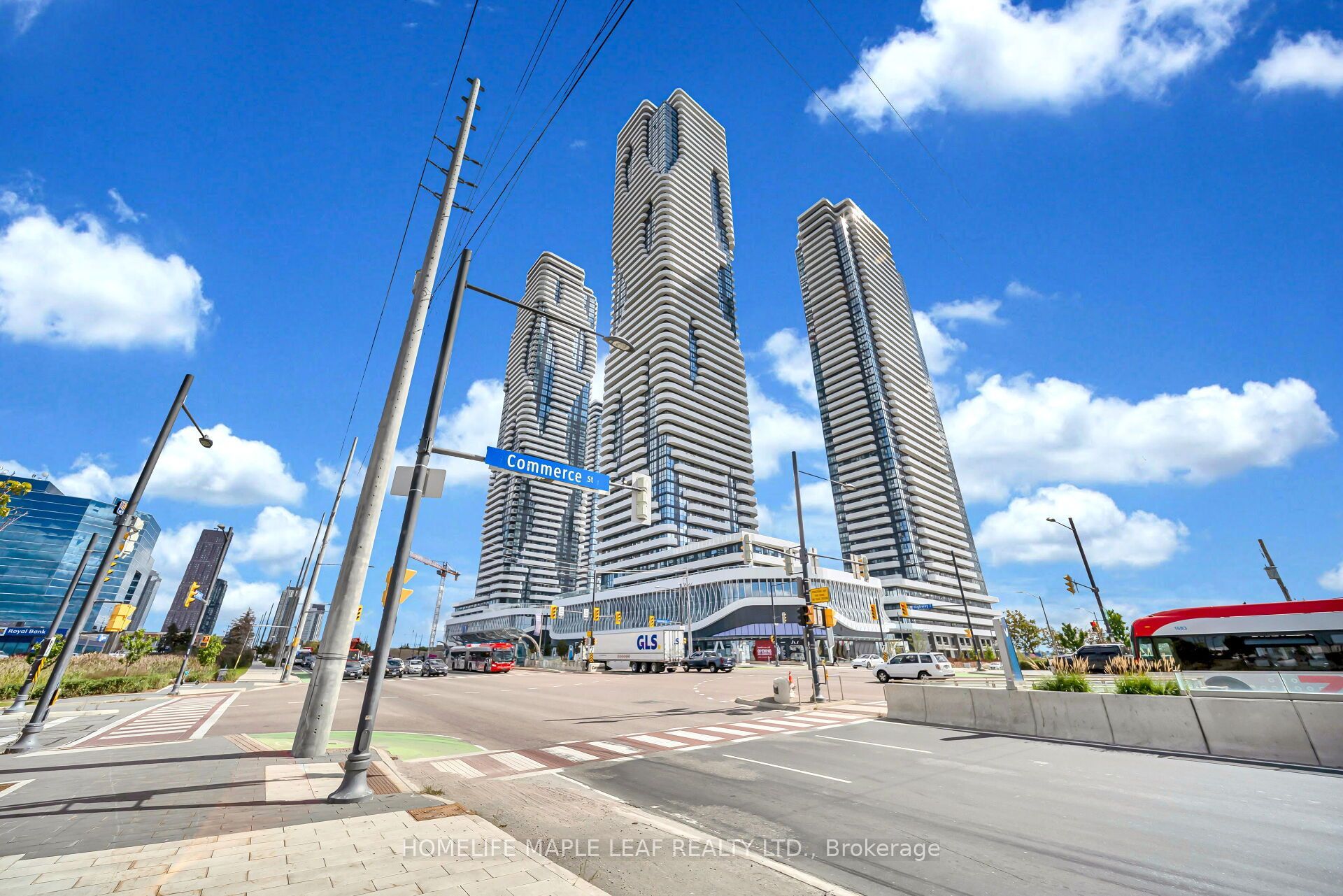 225 Commerce Street 2211 Property Photo 4