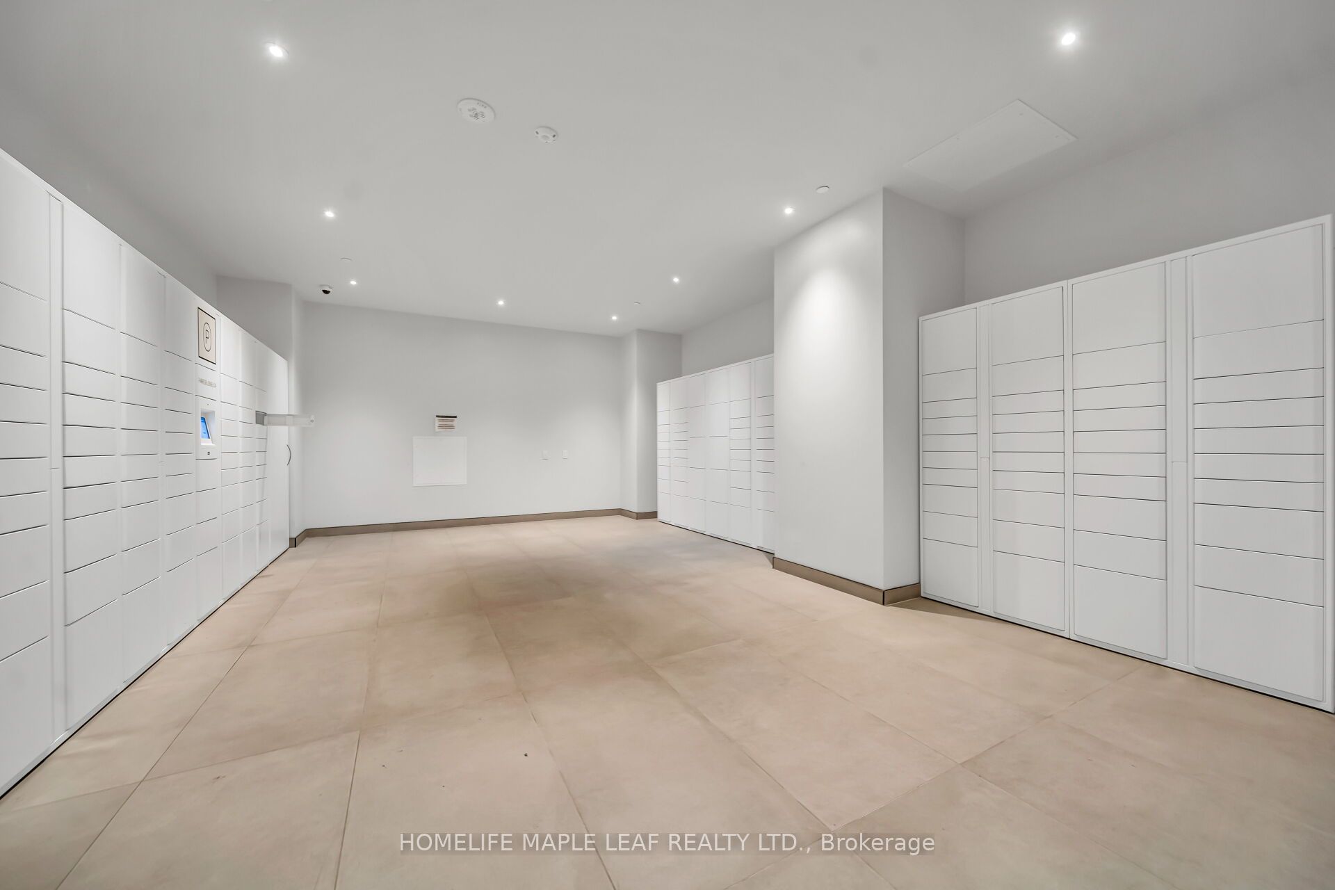 225 Commerce Street 2211 Property Photo 36