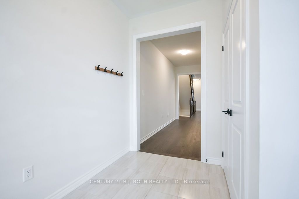 1521 Broderick Street Property Photo 6