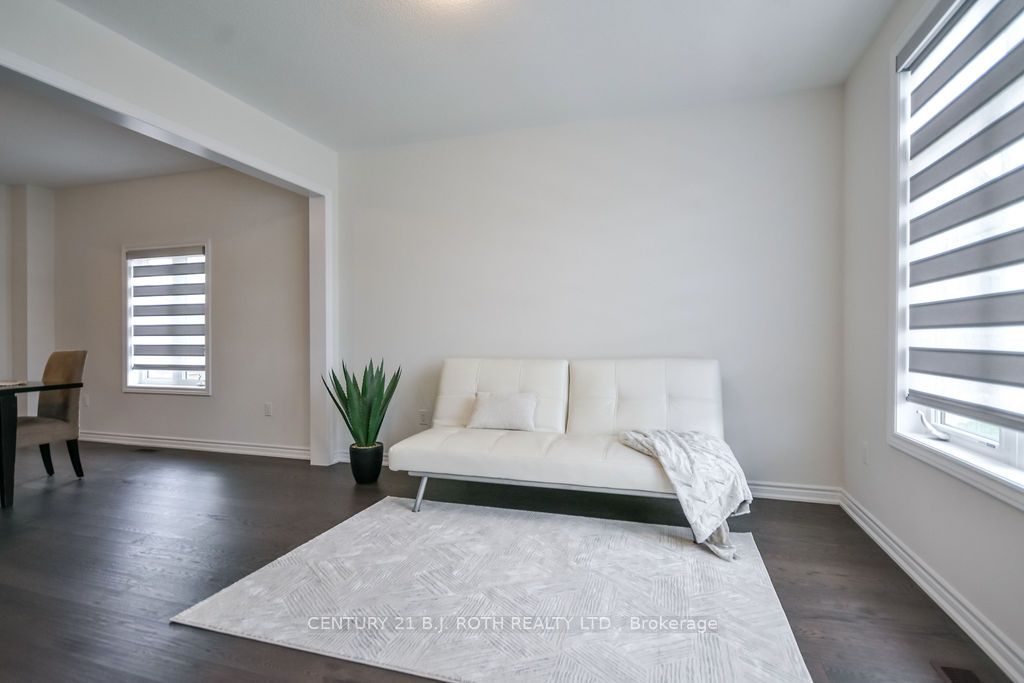 1521 Broderick Street Property Photo 8