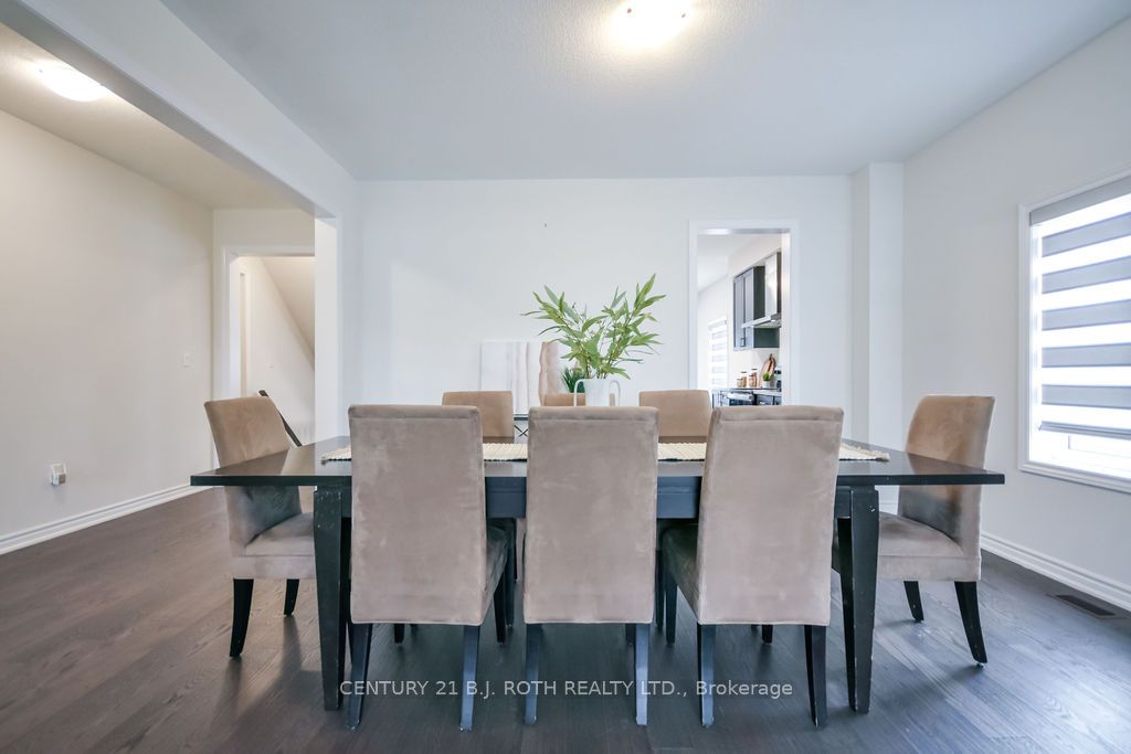 1521 Broderick Street Property Photo 11