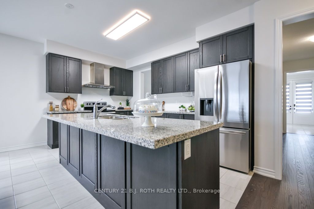 1521 Broderick Street Property Photo 14