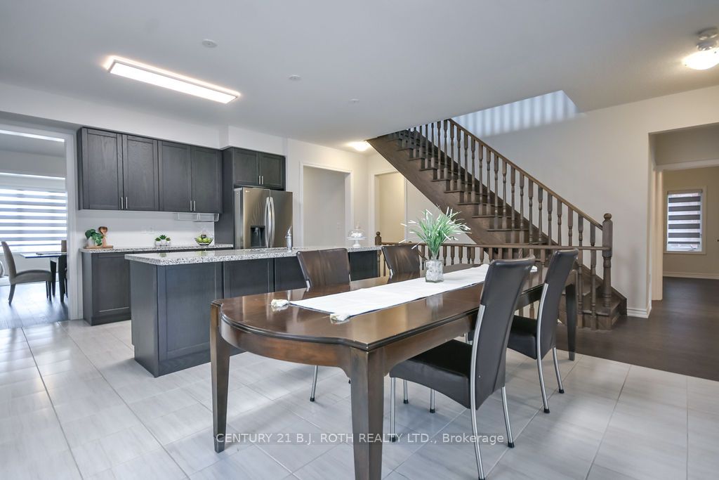 1521 Broderick Street Property Photo 15