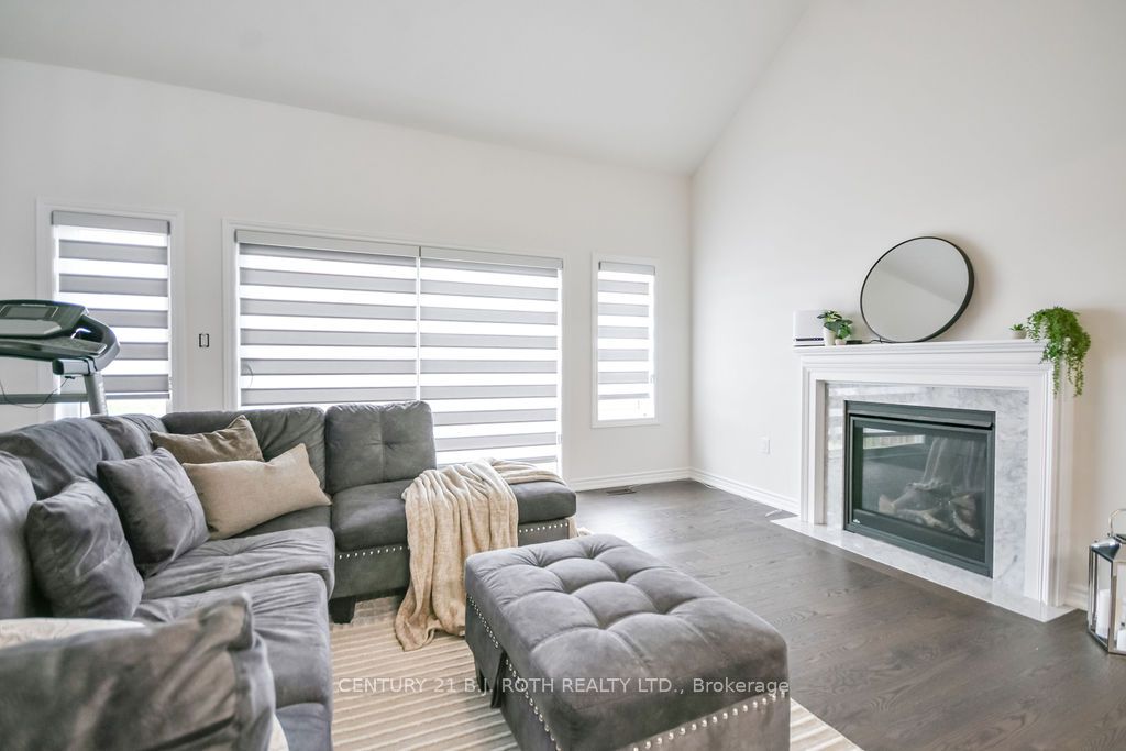 1521 Broderick Street Property Photo 18