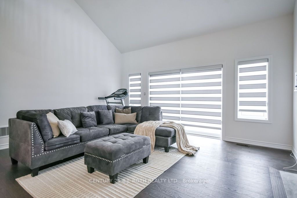 1521 Broderick Street Property Photo 19