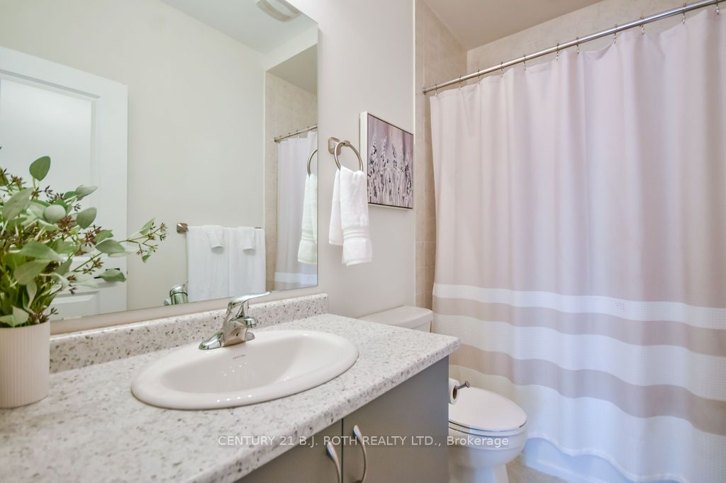 1521 Broderick Street Property Photo 27