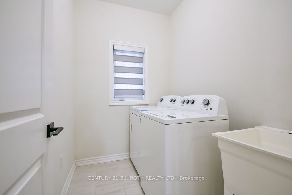 1521 Broderick Street Property Photo 29