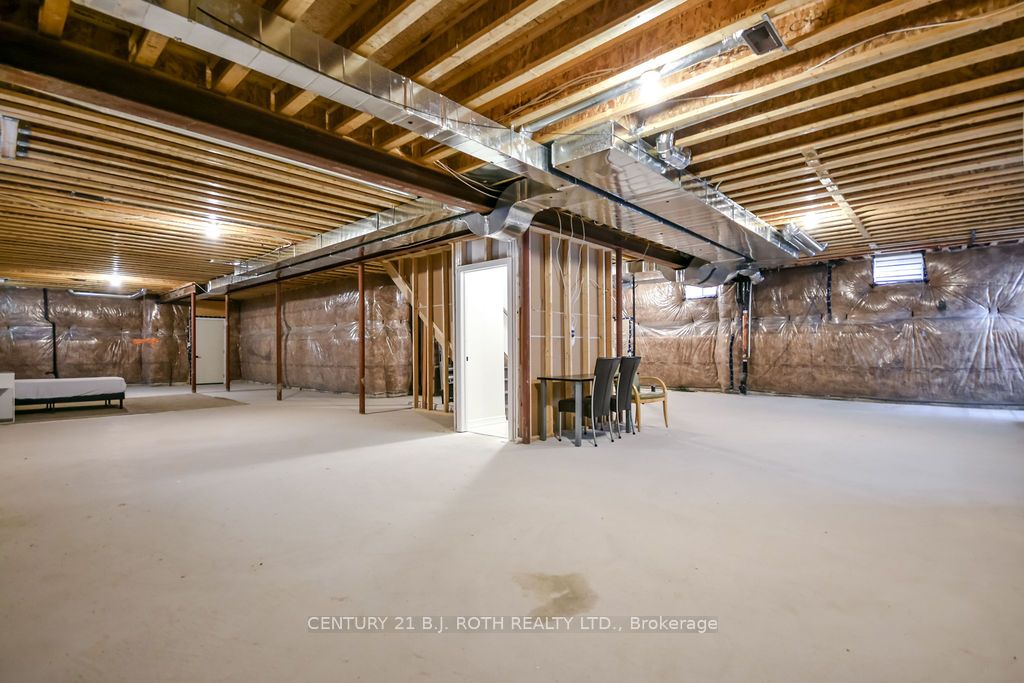 1521 Broderick Street Property Photo 37
