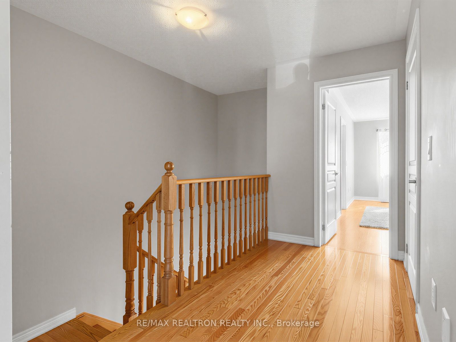 135 Windrow Street Property Photo 22
