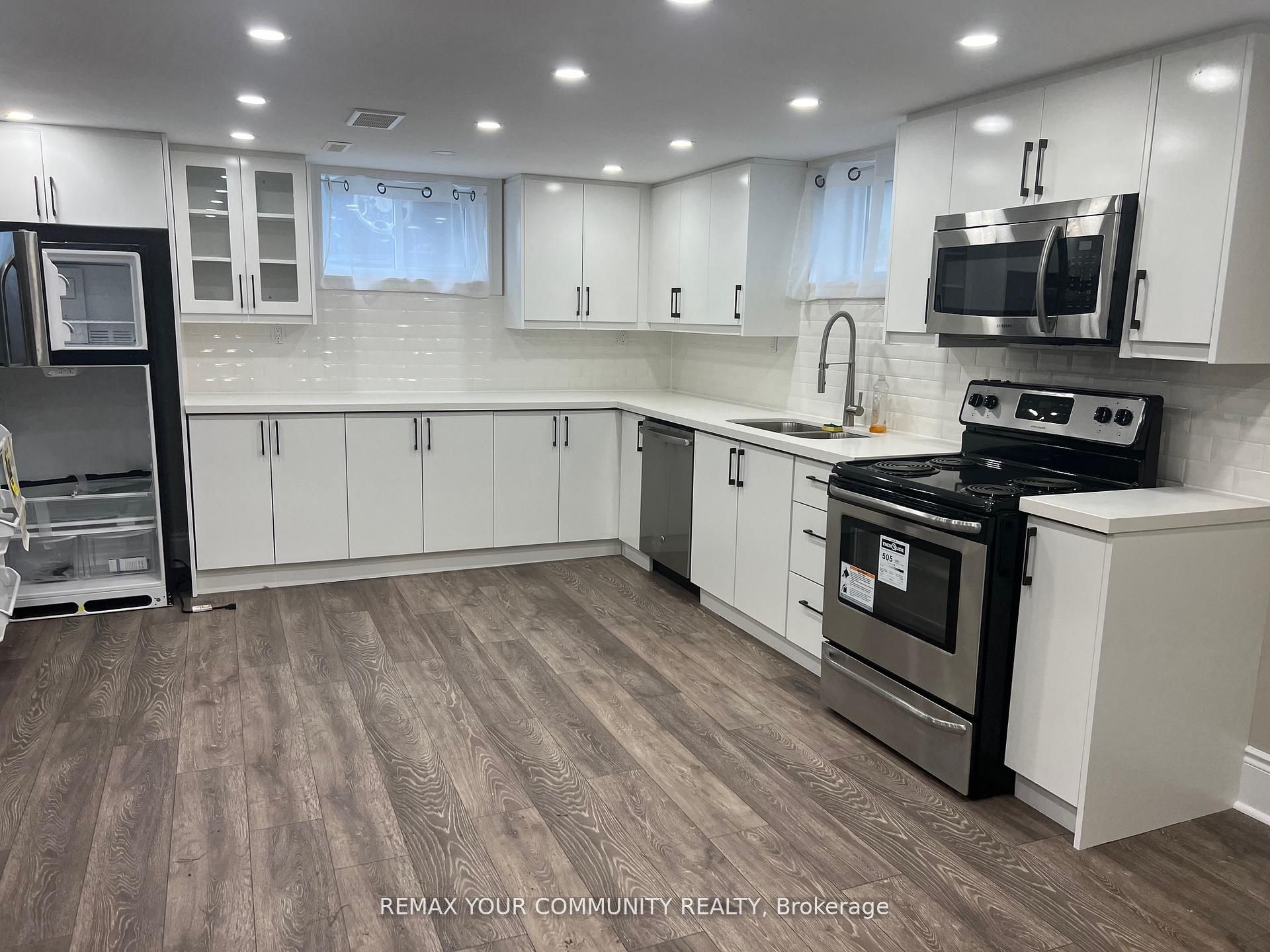 23 Irwin Avenue Property Photo 2