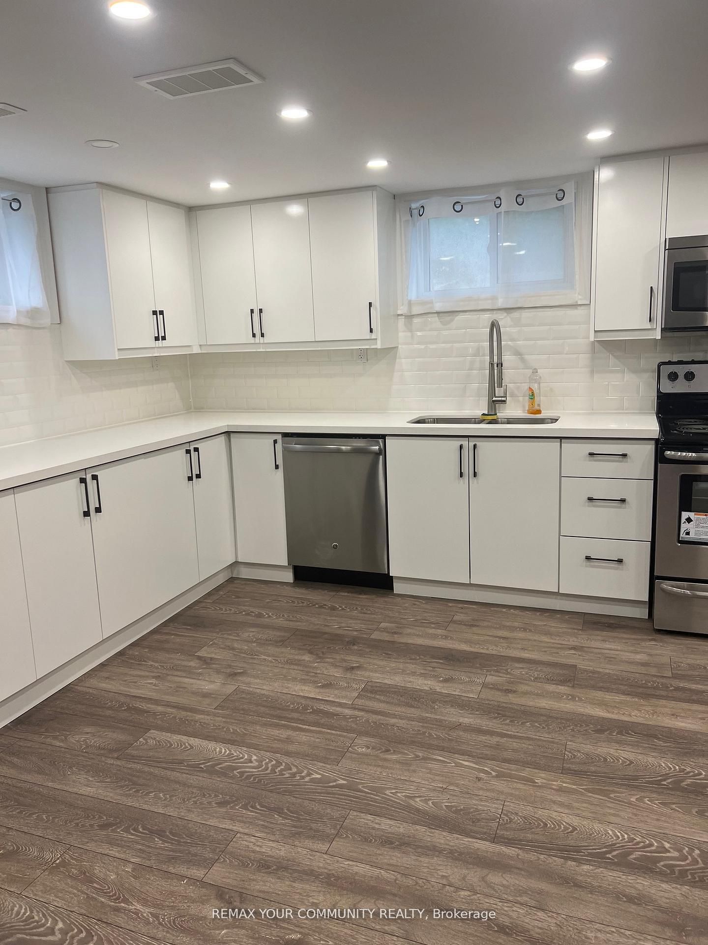 23 Irwin Avenue Property Photo 4