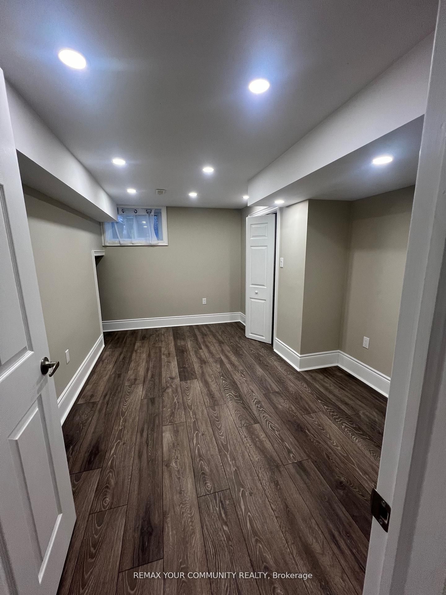 23 Irwin Avenue Property Photo 8