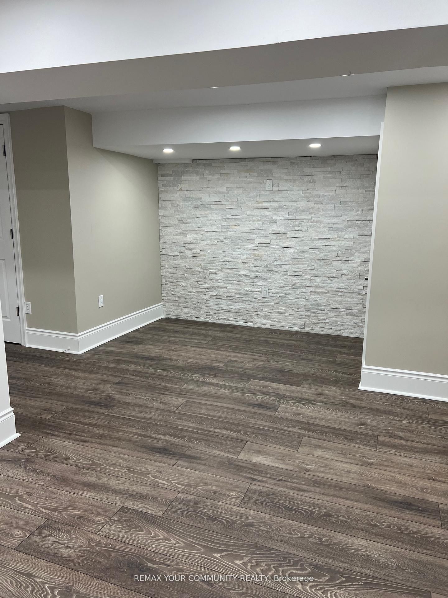 23 Irwin Avenue Property Photo 11