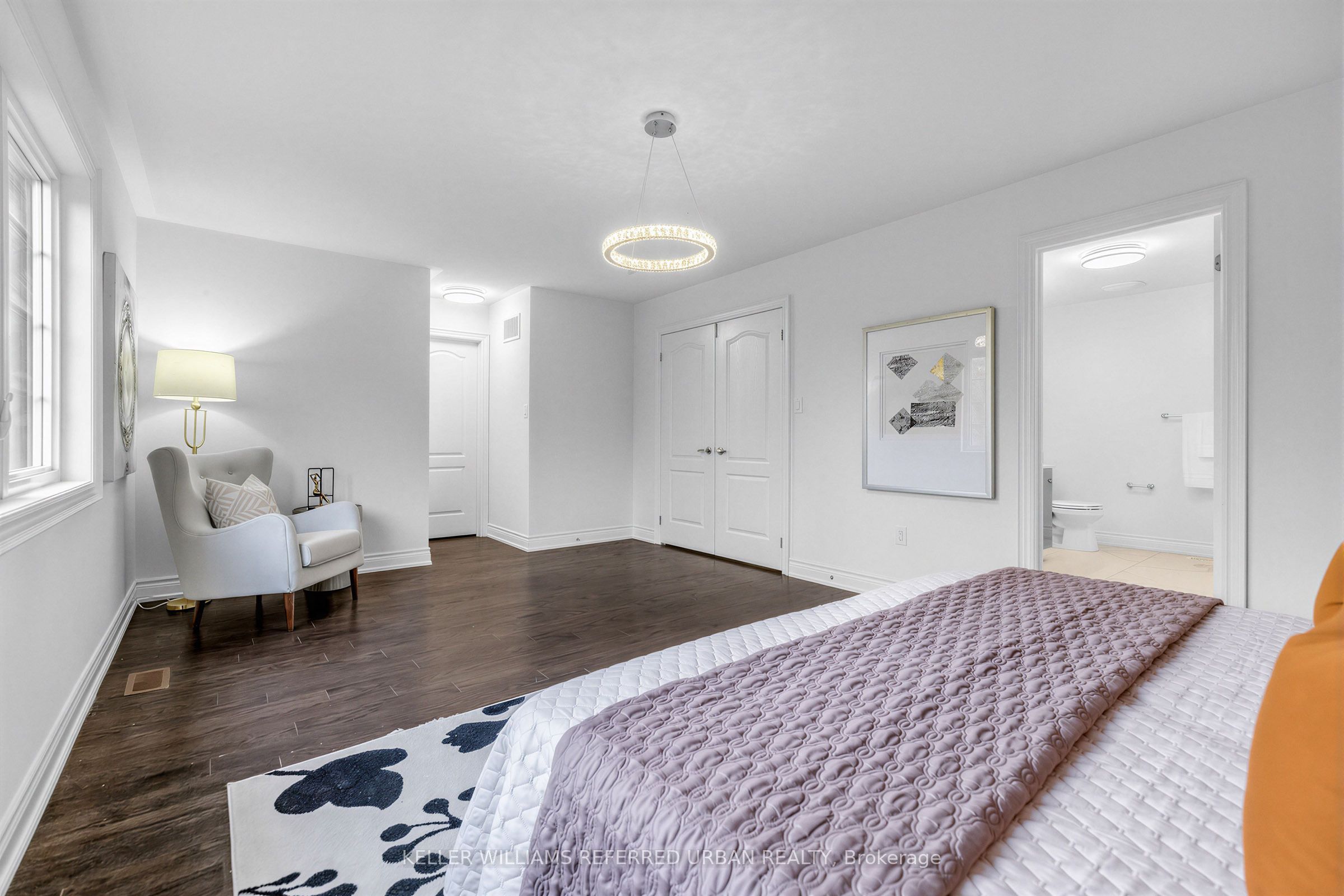 6 Sharonview Crescent Property Photo 18