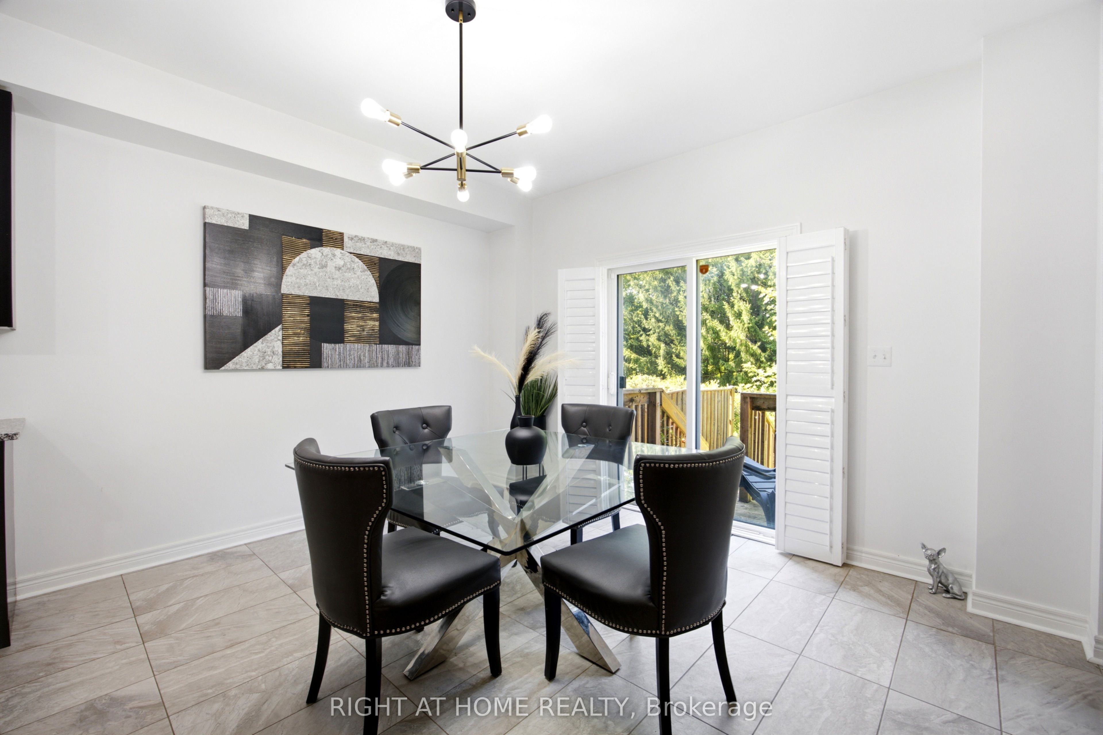 216 Greenwood Road Property Photo 10