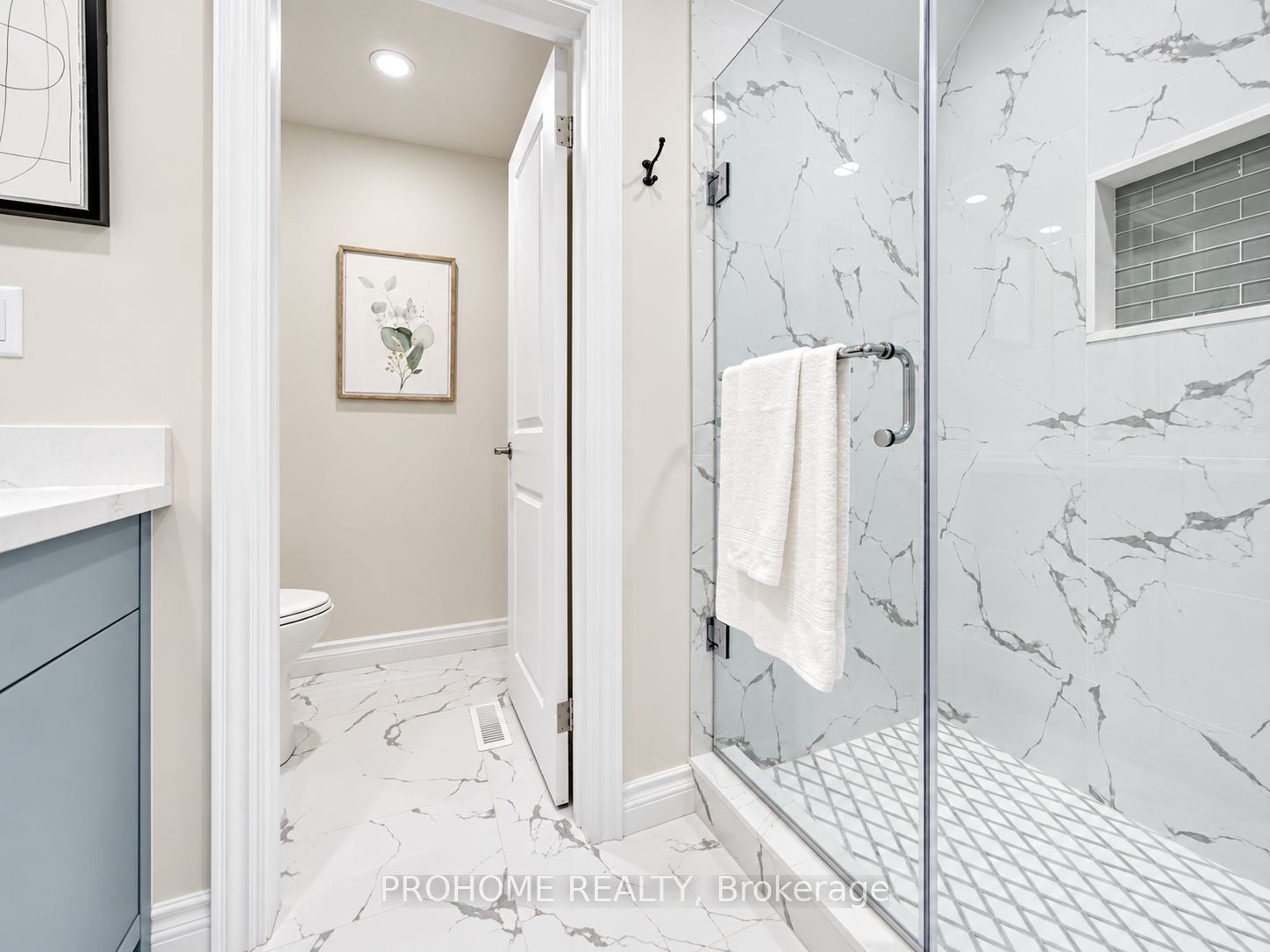 36 Summerfeldt Crescent Property Photo 32