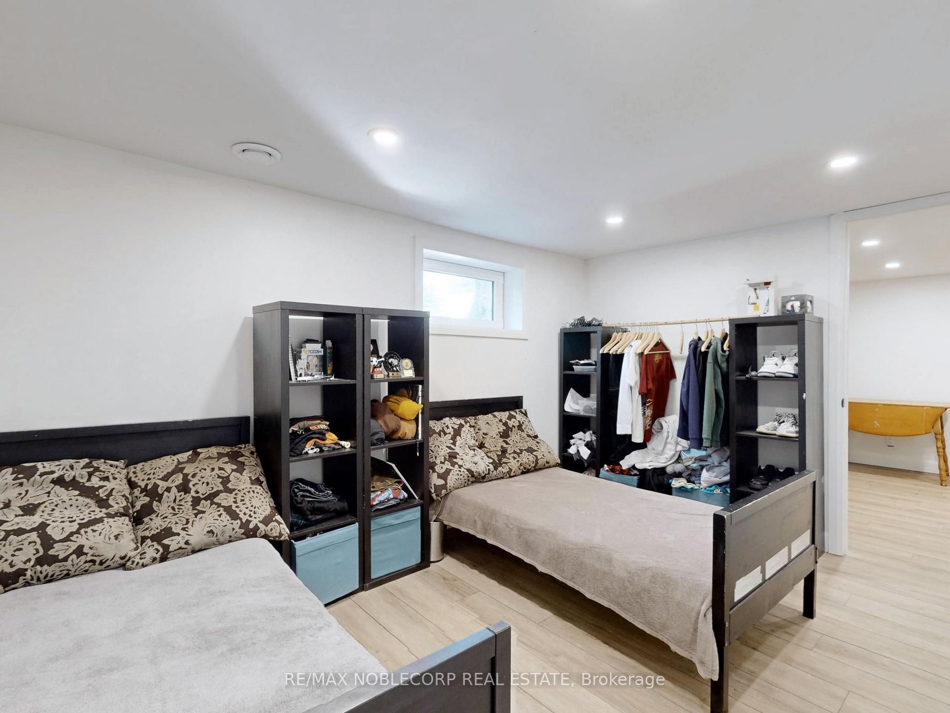 100 Rockport Crescent Property Photo 32