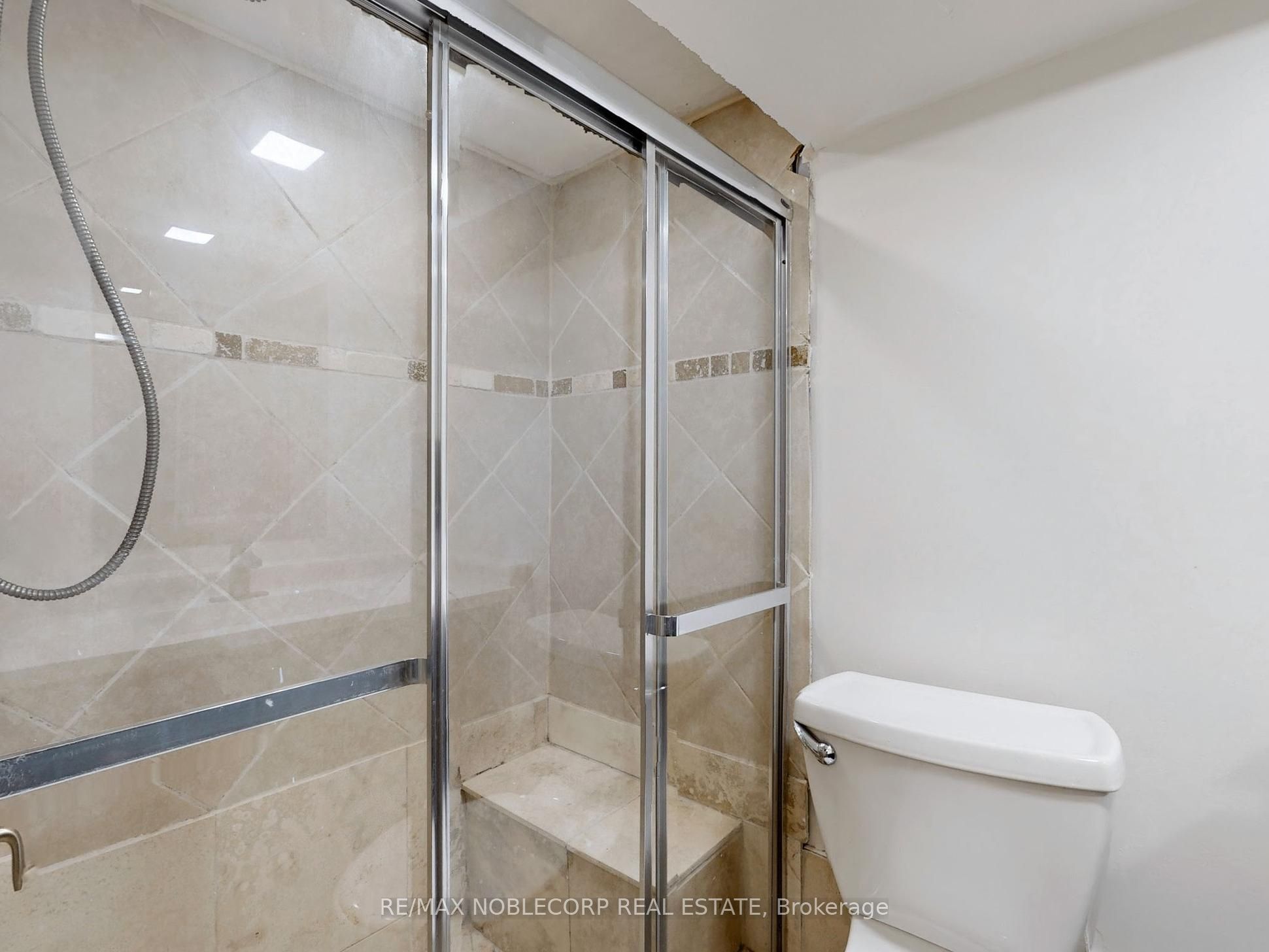 100 Rockport Crescent Property Photo 36