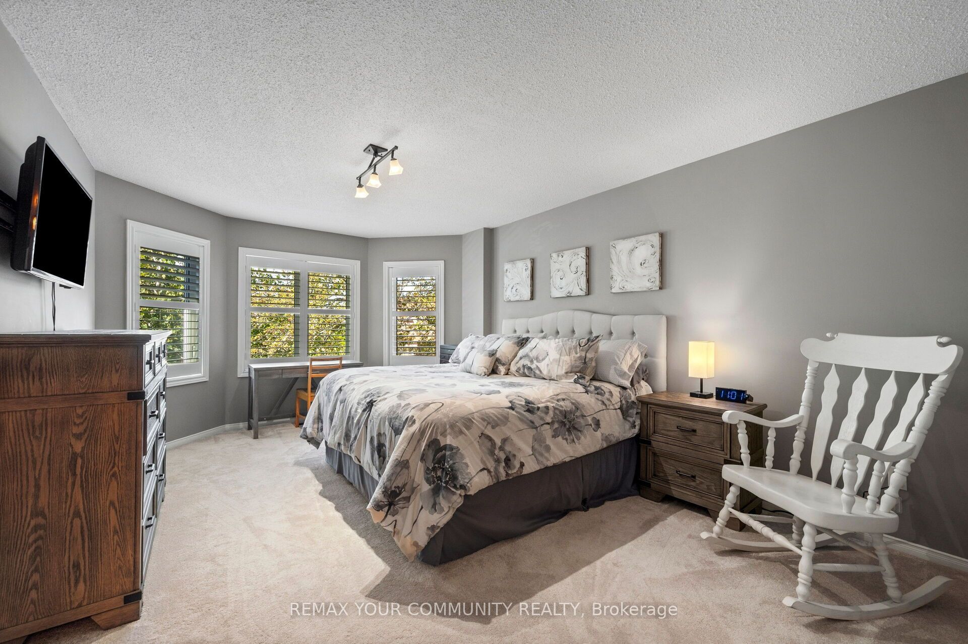 25 Albery Crescent Property Photo 17