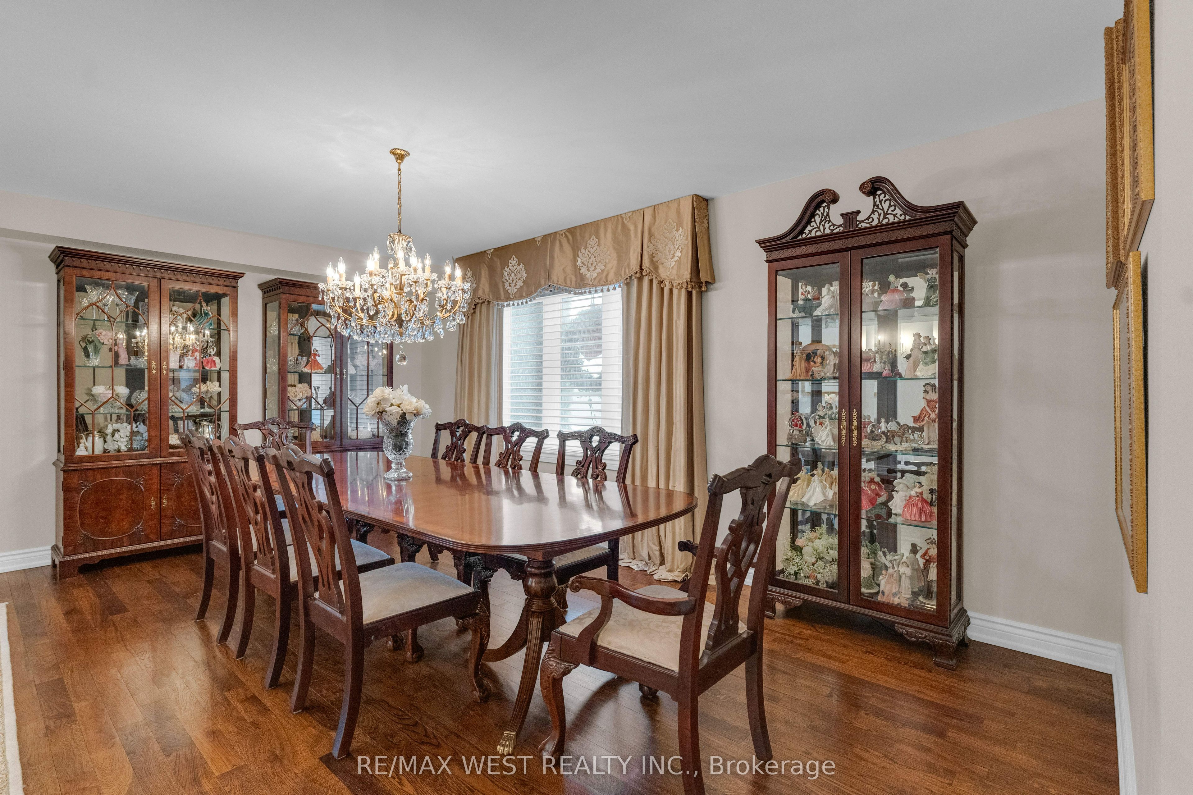 93 Fern Valley Crescent Property Photo 18