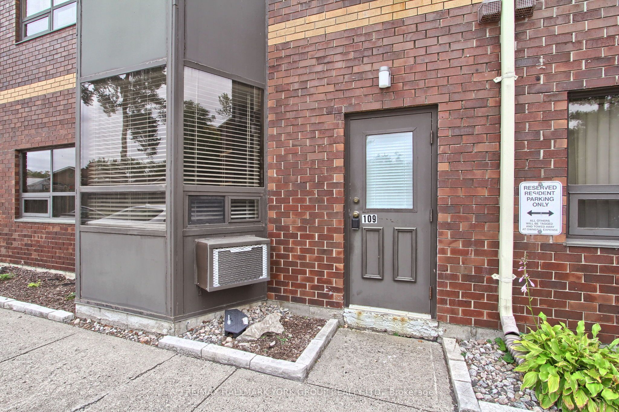 166 Olive Street 109 Property Photo 25