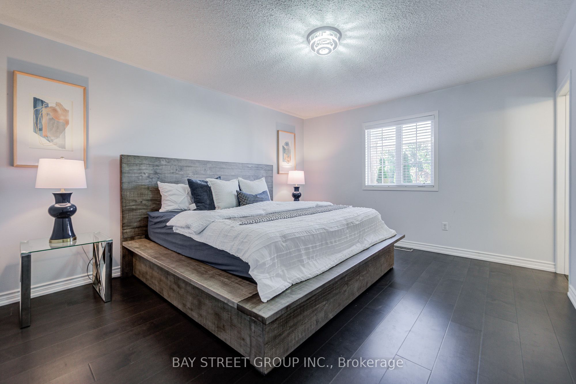 25 Waterton Crescent Property Photo 16