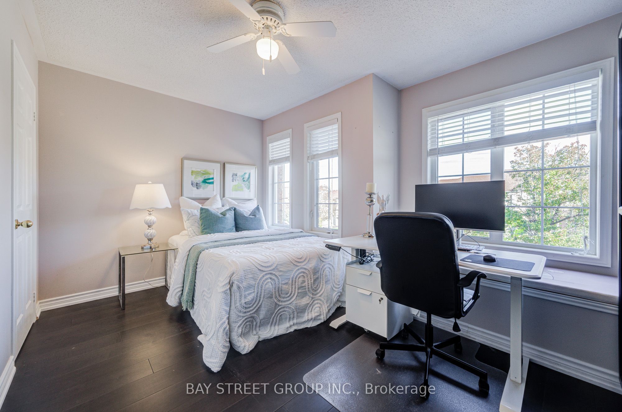25 Waterton Crescent Property Photo 23