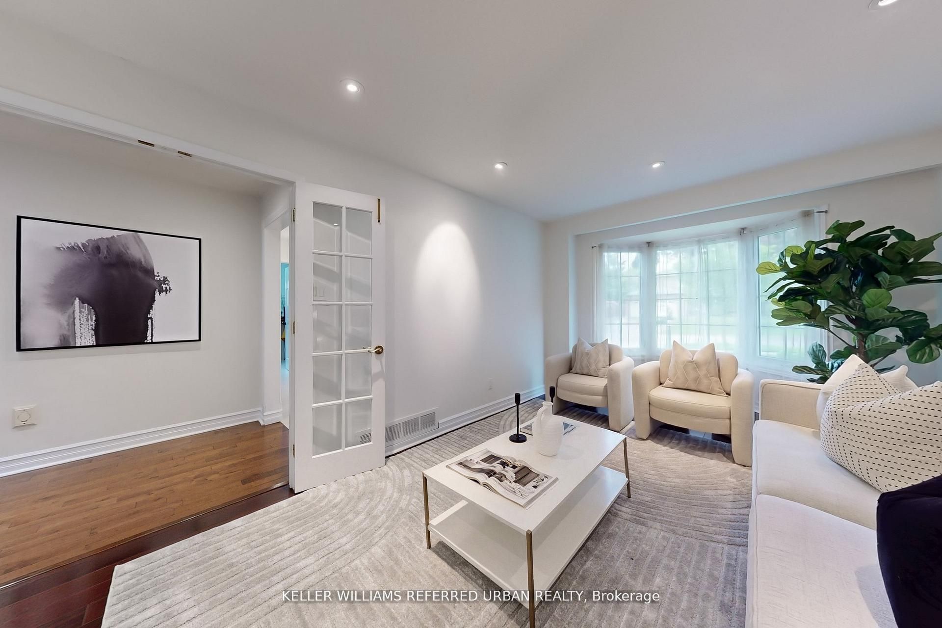 158 Walton Drive Property Photo 2