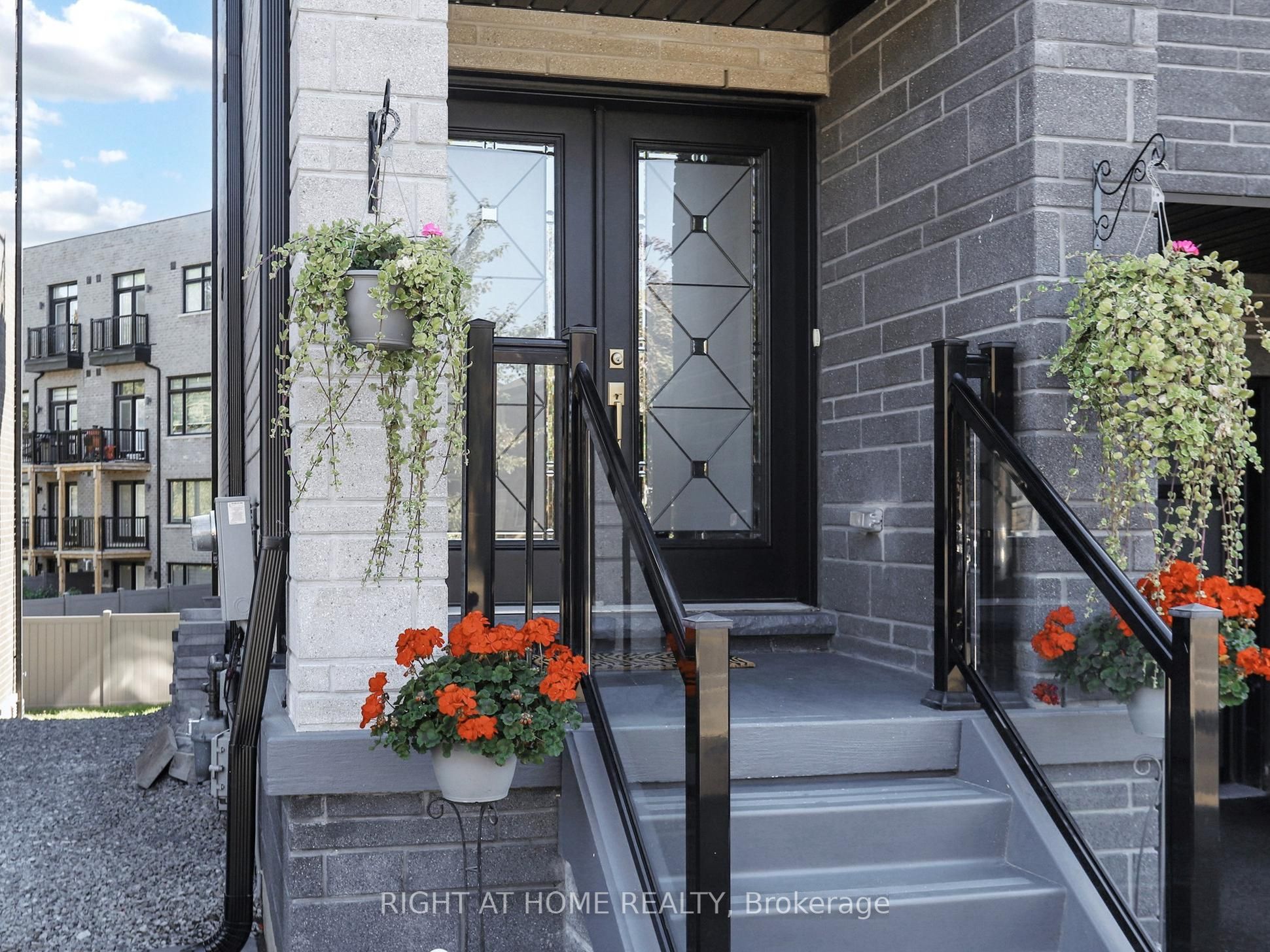163 Lebovic Campus Drive Property Photo 2