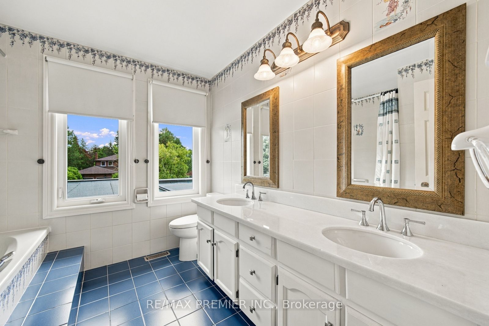 98 Cairnburg Place Property Photo 39