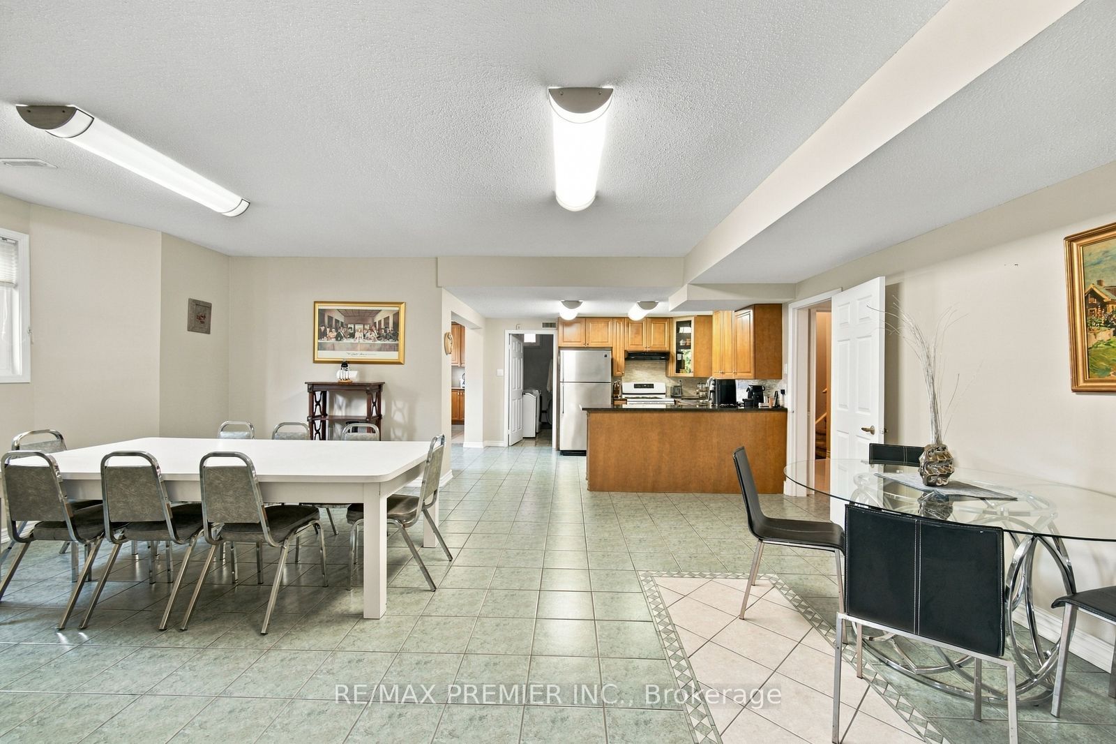 98 Cairnburg Place Property Photo 44