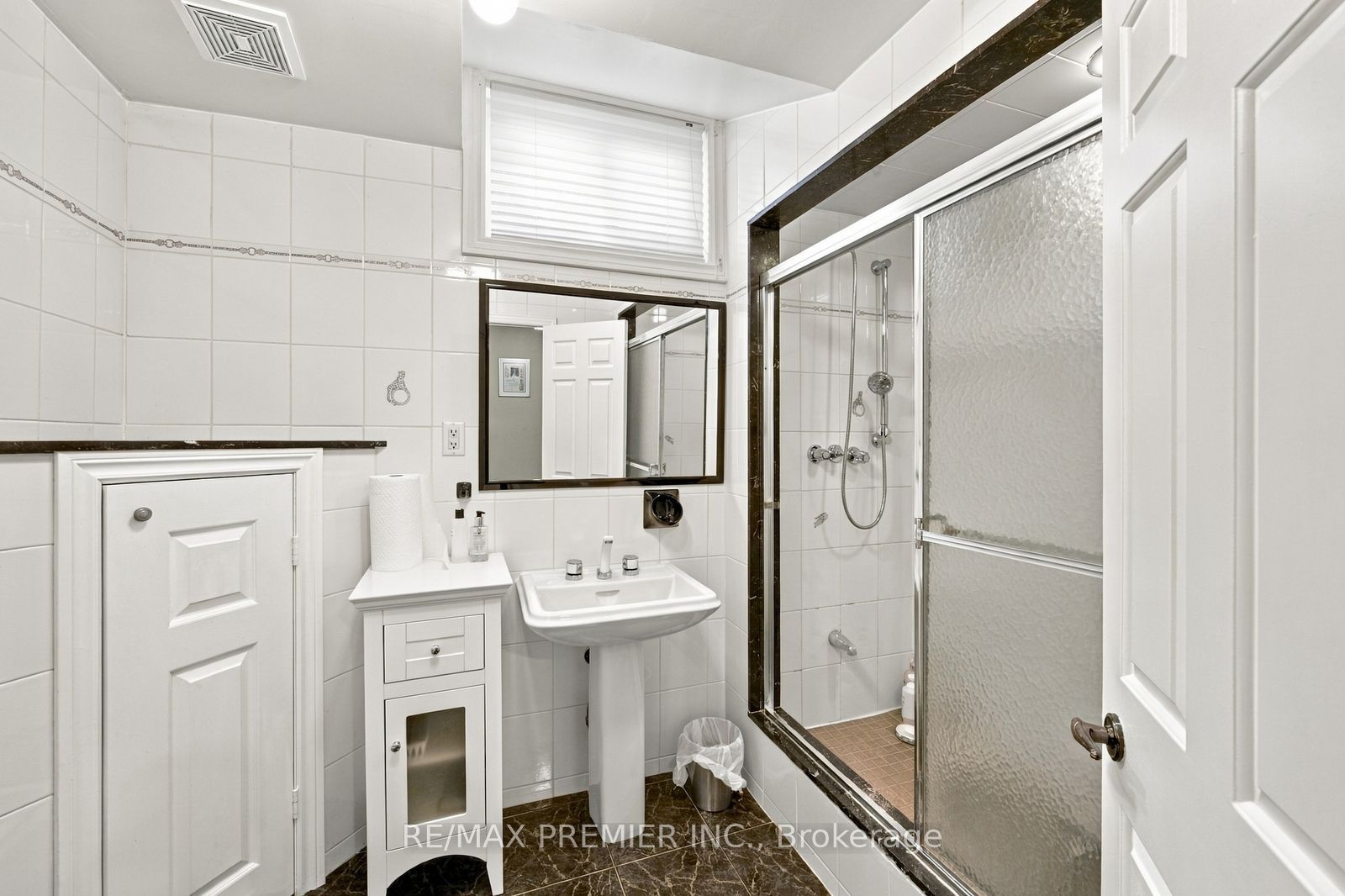 98 Cairnburg Place Property Photo 47
