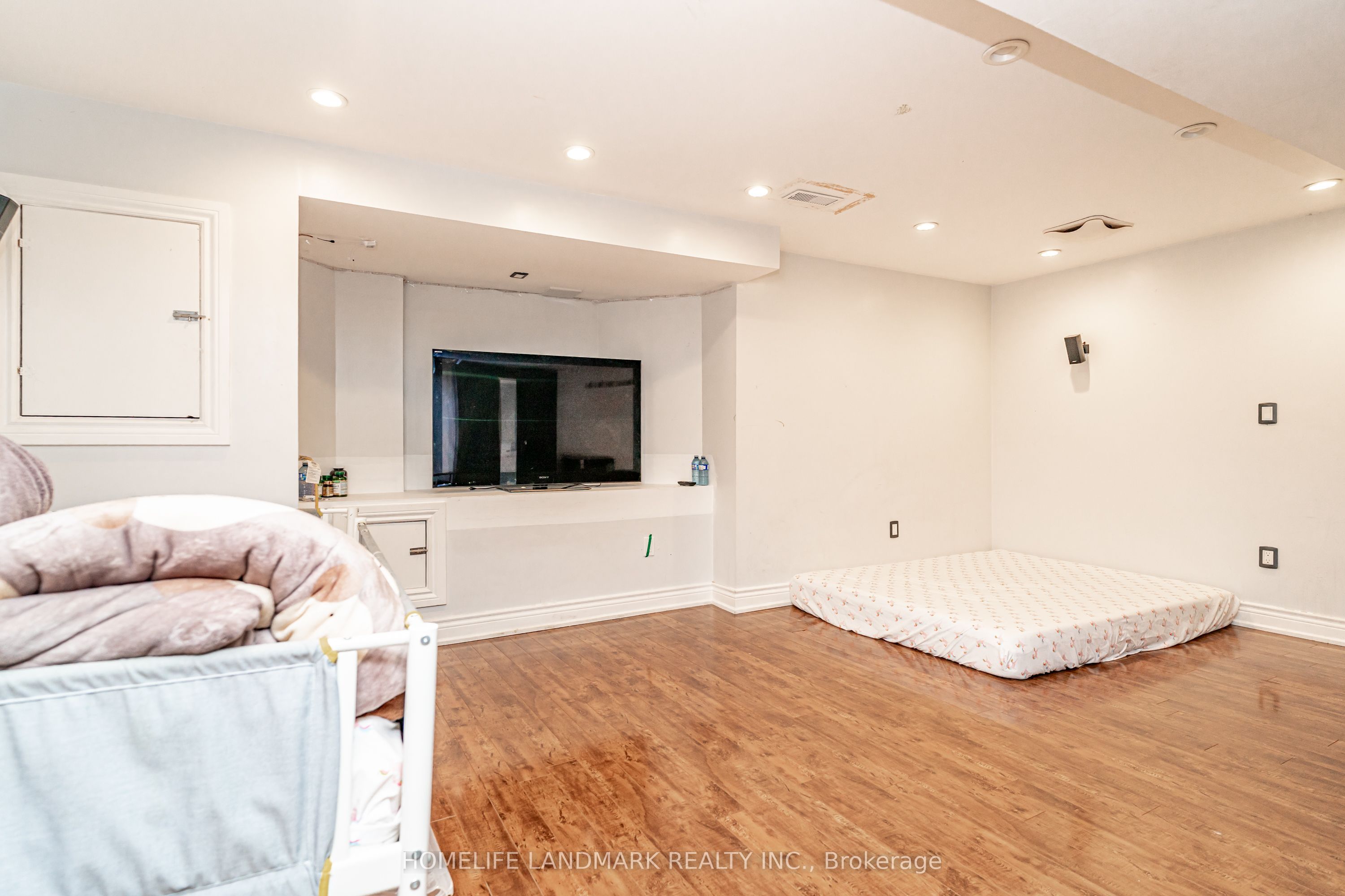 163 La Rocca Avenue Property Photo 21