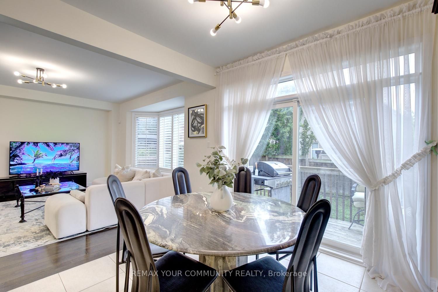 79 Chayna Crescent Property Photo 27