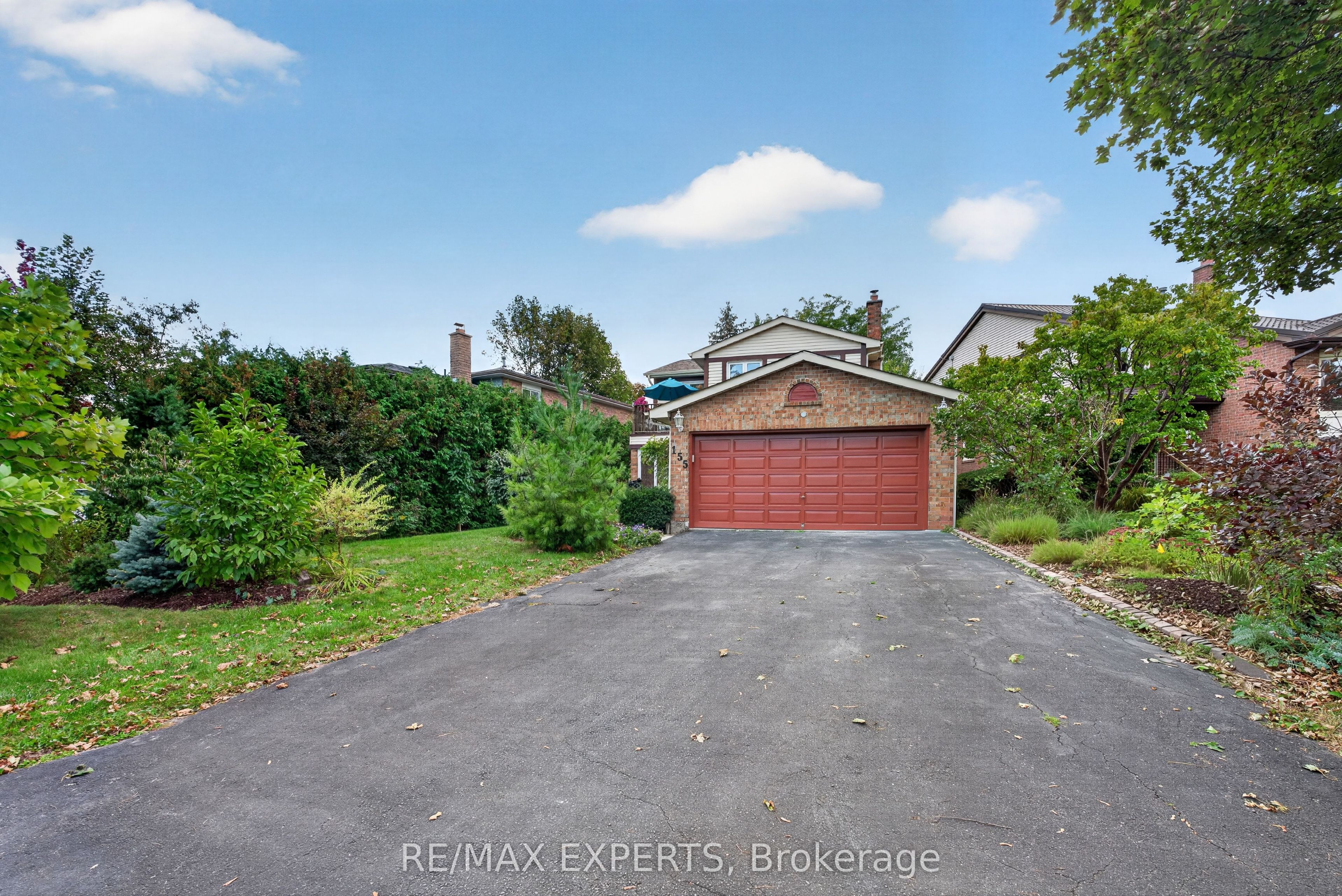 155 Stephen Street Property Photo 2