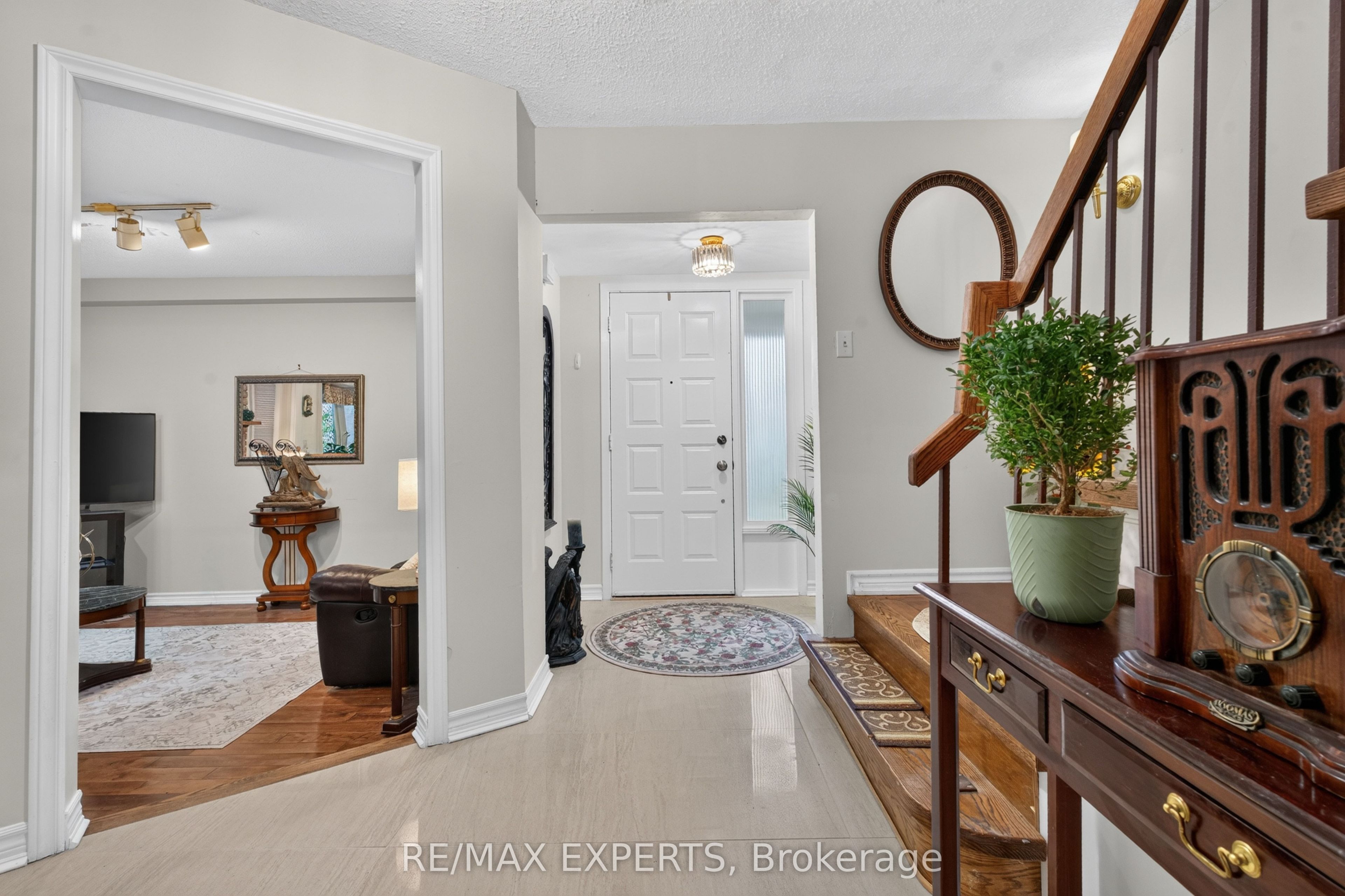 155 Stephen Street Property Photo 5