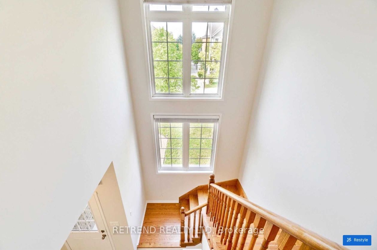 23 Thomas Legge Crescent Property Photo 2