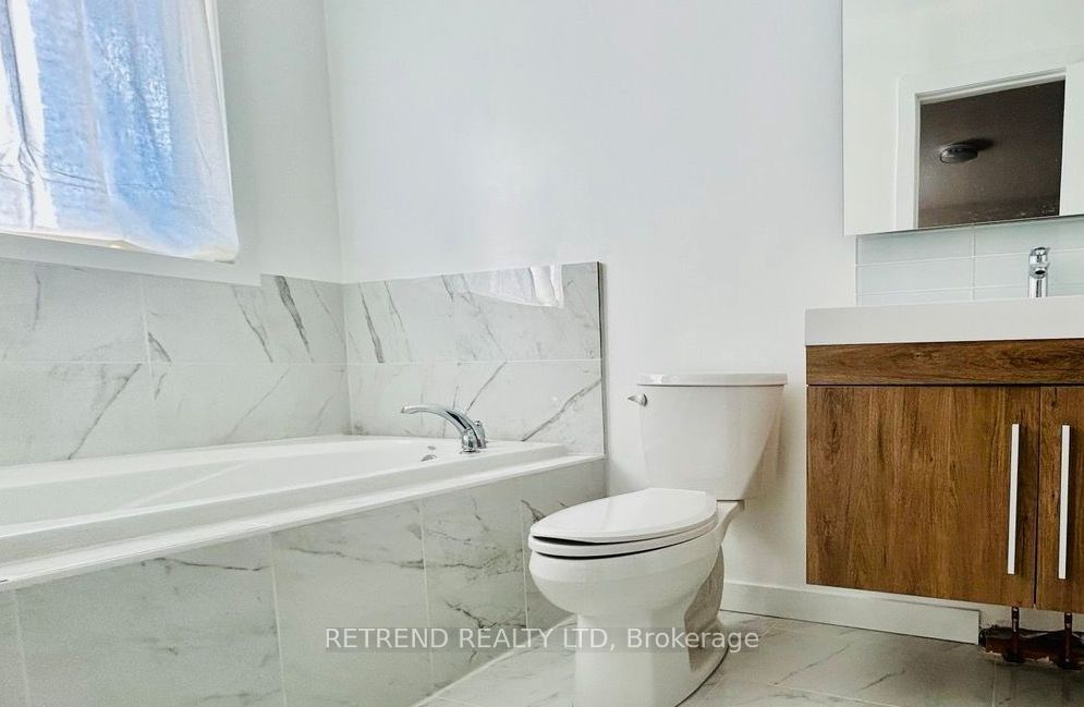 23 Thomas Legge Crescent Property Photo 18